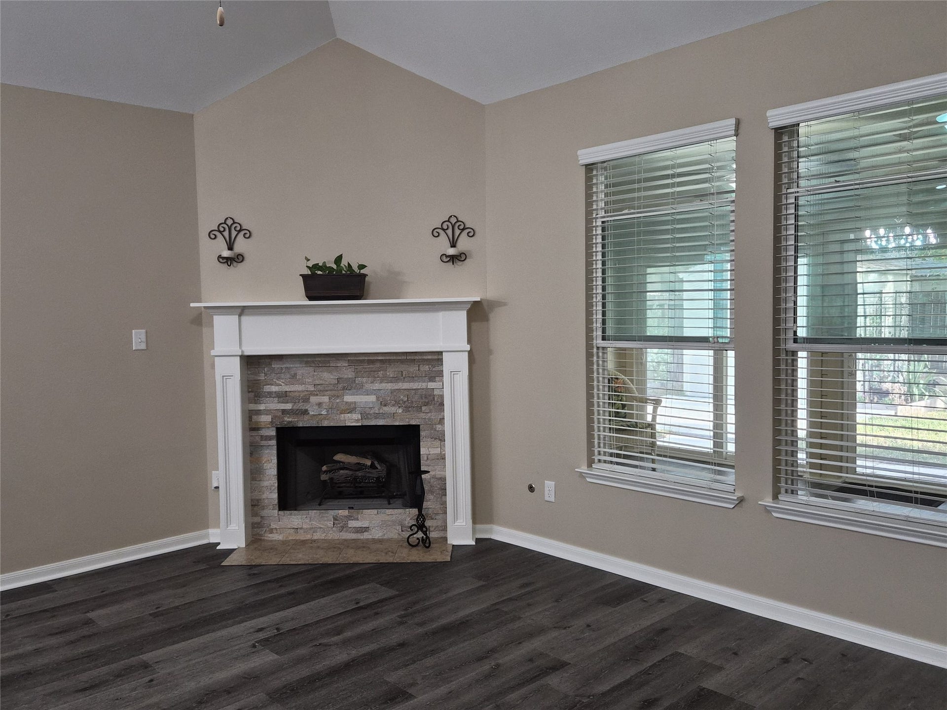984 Arbor Glen, Conroe, TX 77303 984 Arbor Glen, Conroe, TX 77303