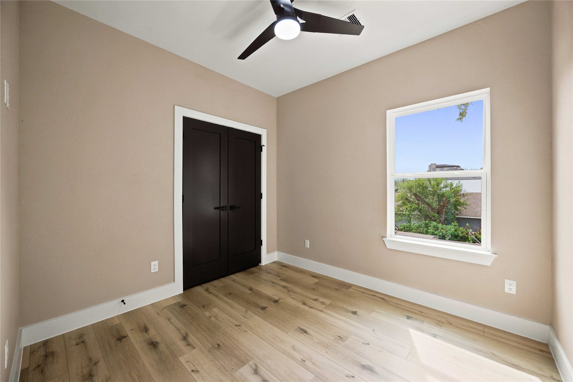 4117 Kewanee Street, #A, Houston, TX 77051 2nd bedroom