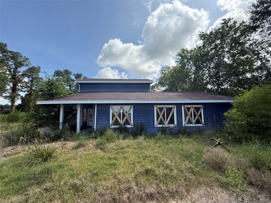 Property photo for 15821 Highway 36, Needville, TX