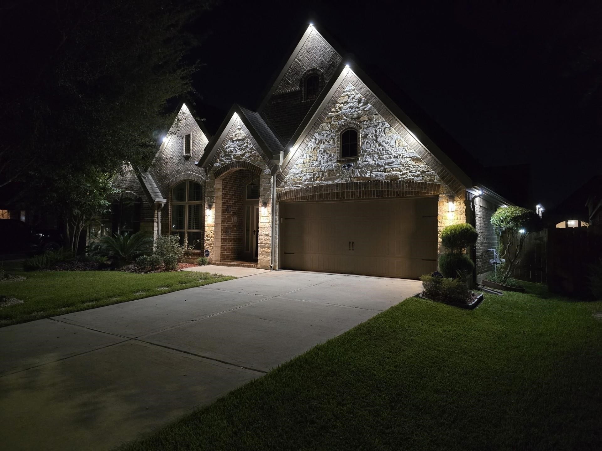 6306 Milam Branch Lane, Rosenberg, TX 77471 Night view