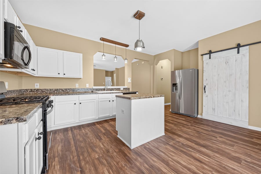 Property photo for 915 Morley Park Lane, Spring, TX