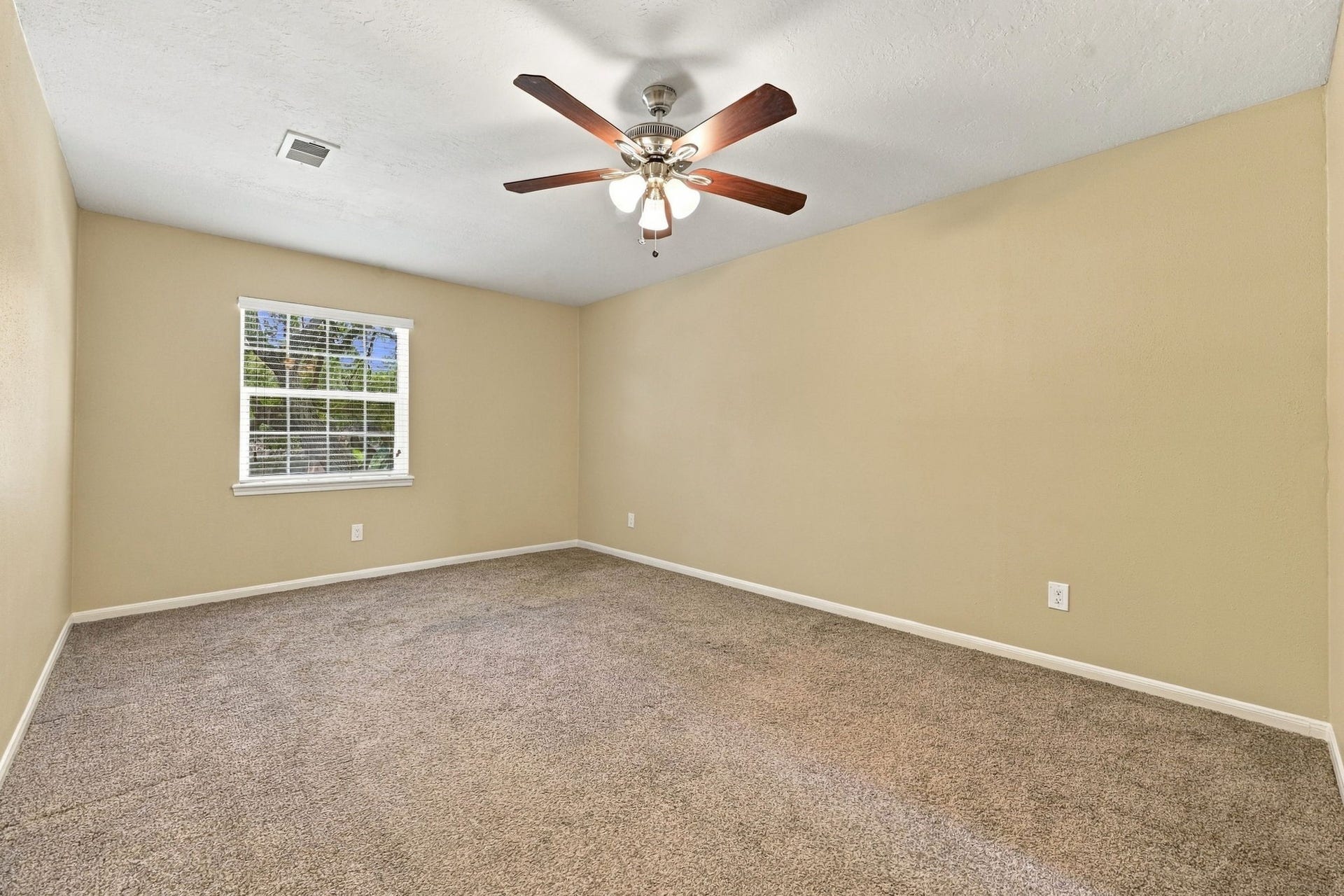 11310 Olympia Drive, Houston, TX 77077 Primary Suite - visualize your own beautiful furniture here.