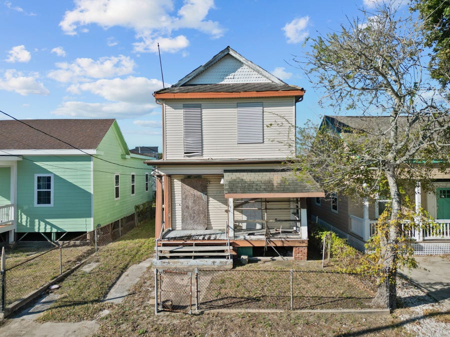 Property photo for 1109 29th Street, Galveston, TX