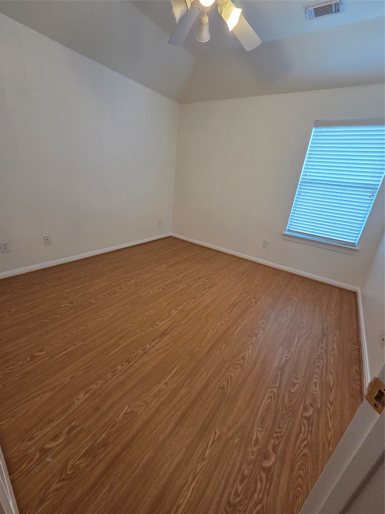1313 Romero Drive, Pearland, TX 77581 Bedroom 4