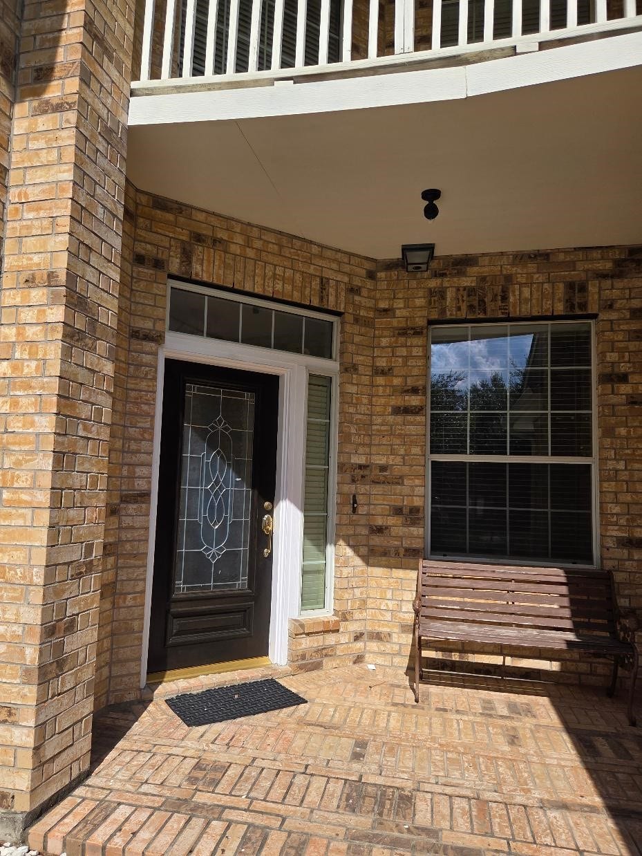 1313 Romero Drive, Pearland, TX 77581 covered front porch