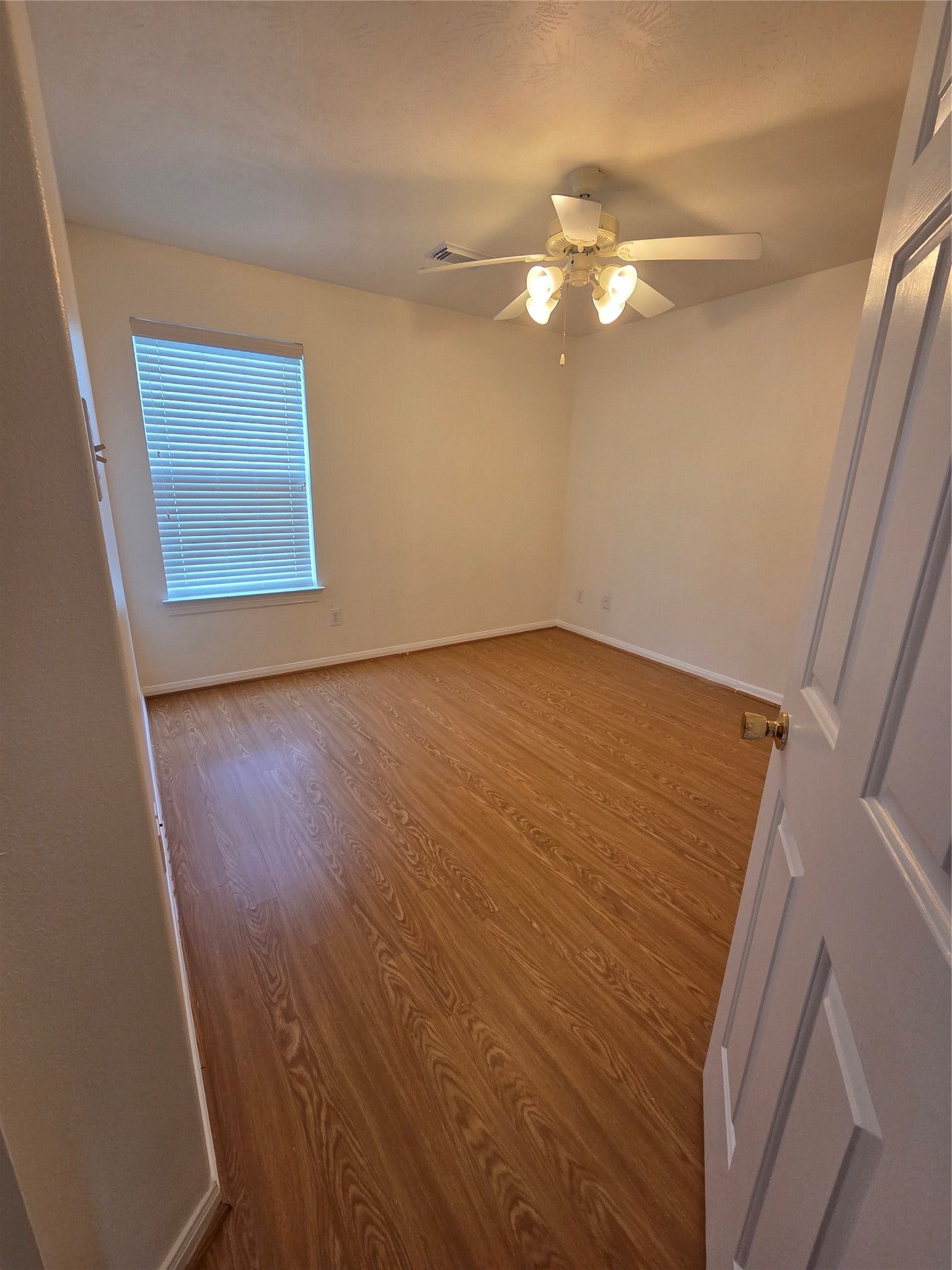 1313 Romero Drive, Pearland, TX 77581 Bedroom 3