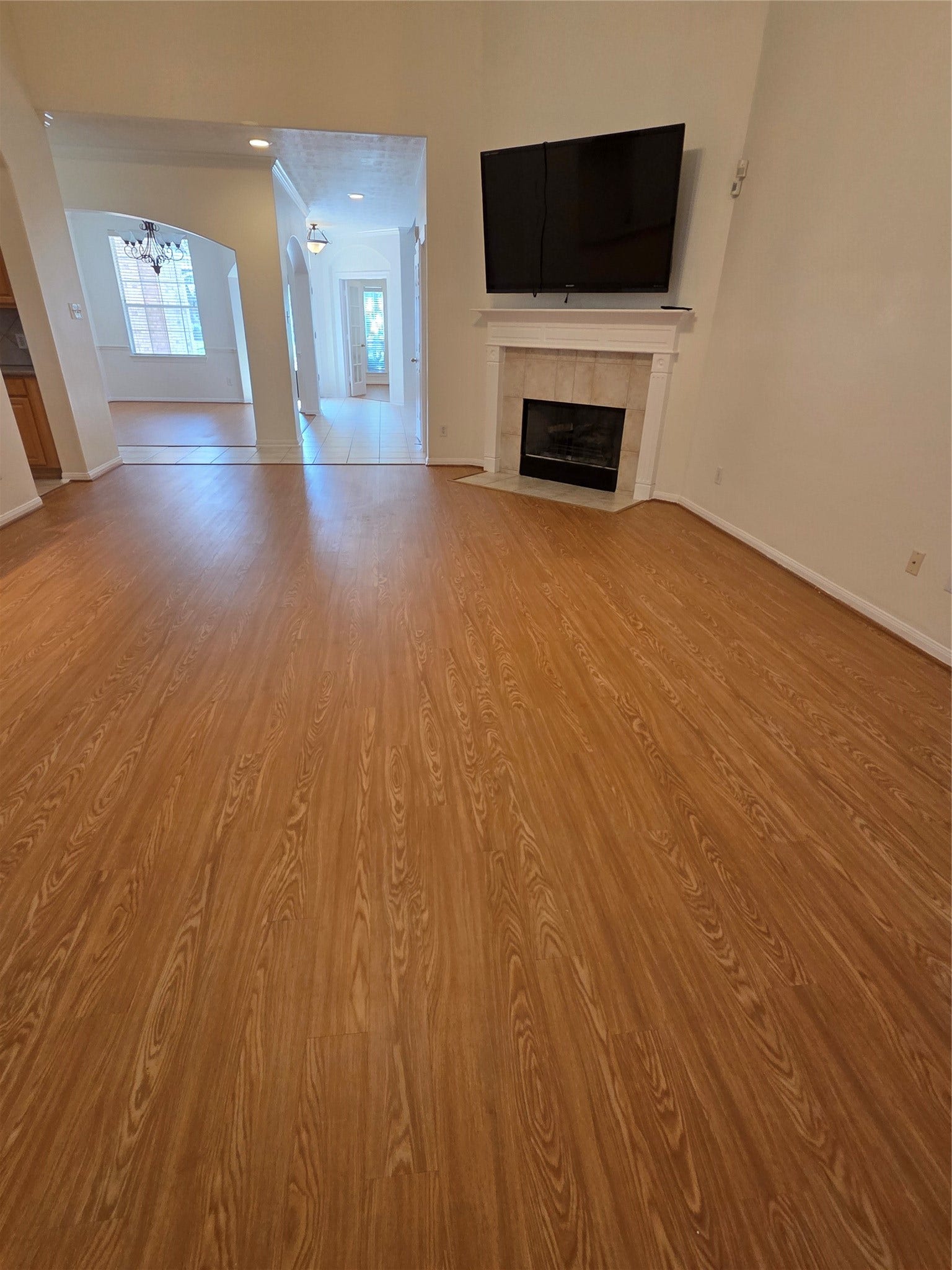 1313 Romero Drive, Pearland, TX 77581 Living Room to Front view