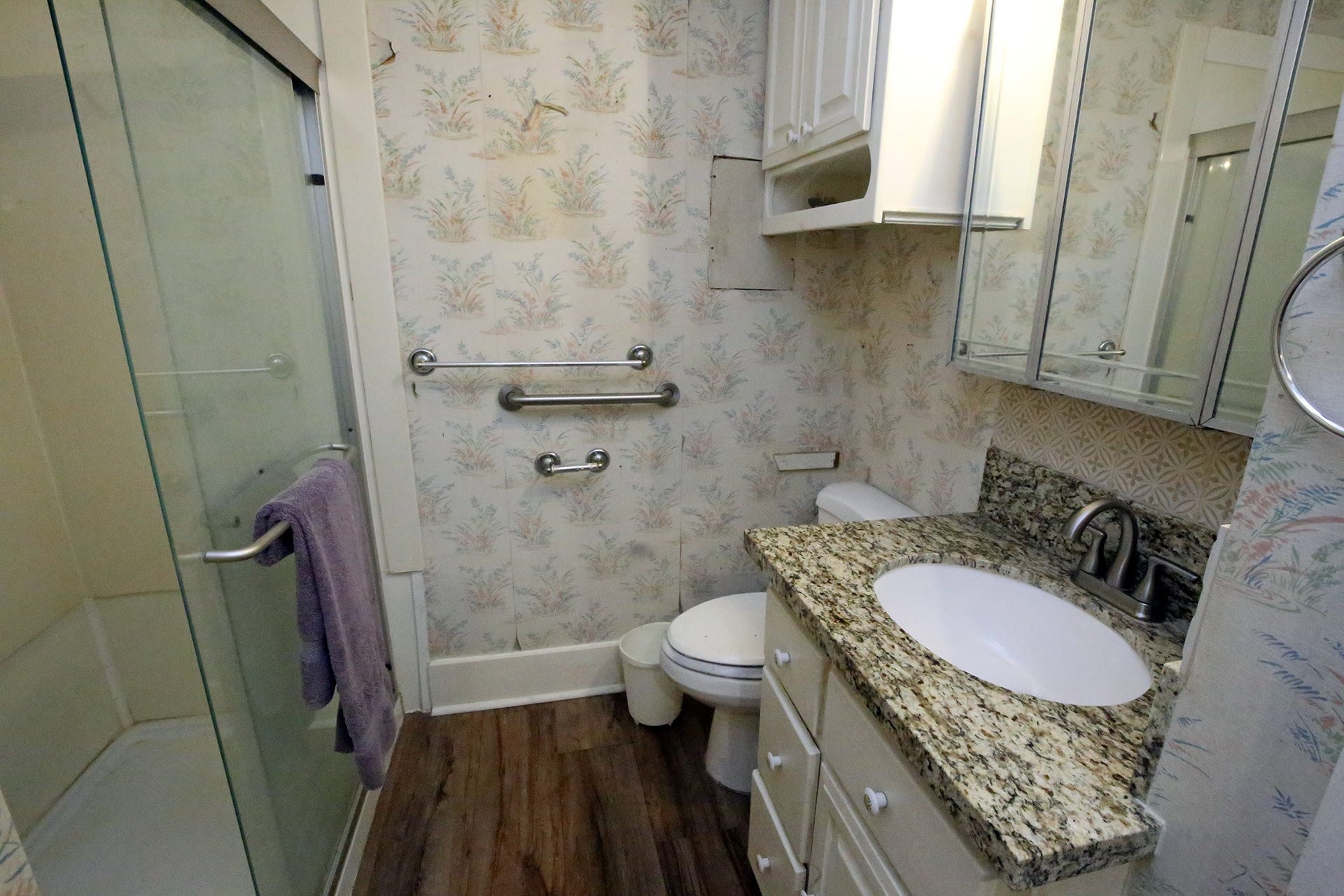 13502 30th Street, Santa Fe, TX 77510 Full Bath