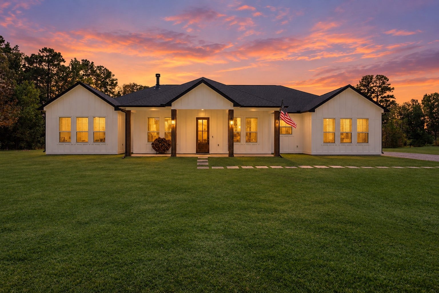 22694 Brook Forest Road, New Caney, TX 77357 Modern farmhouse style, incredible privacy & room to spread out!