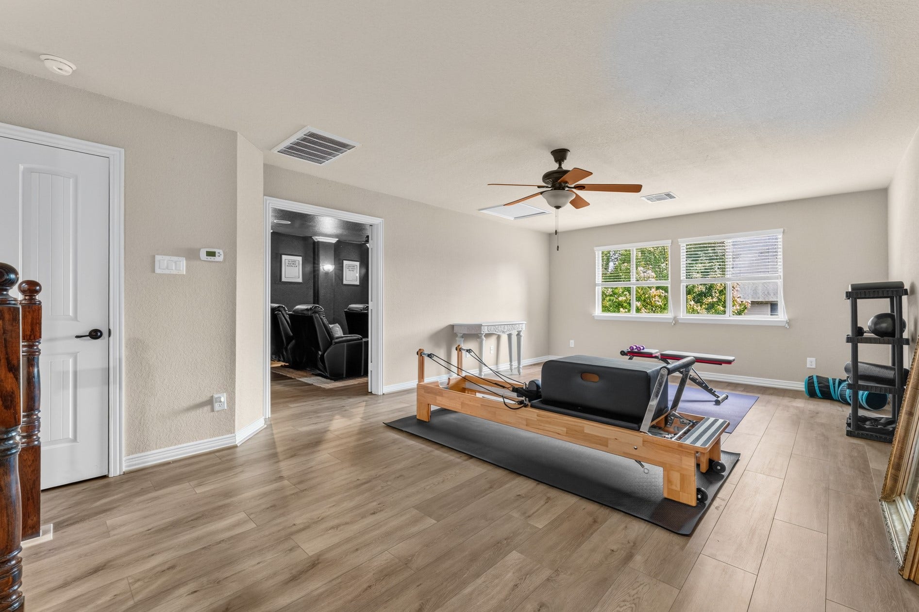 3 Blue Wildflower Pl, The Woodlands, TX 77354 A spacious game room awaits for you to use to fit your needs!