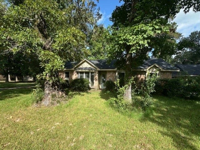 Property photo for 511 Shadylake Drive, New Caney, TX