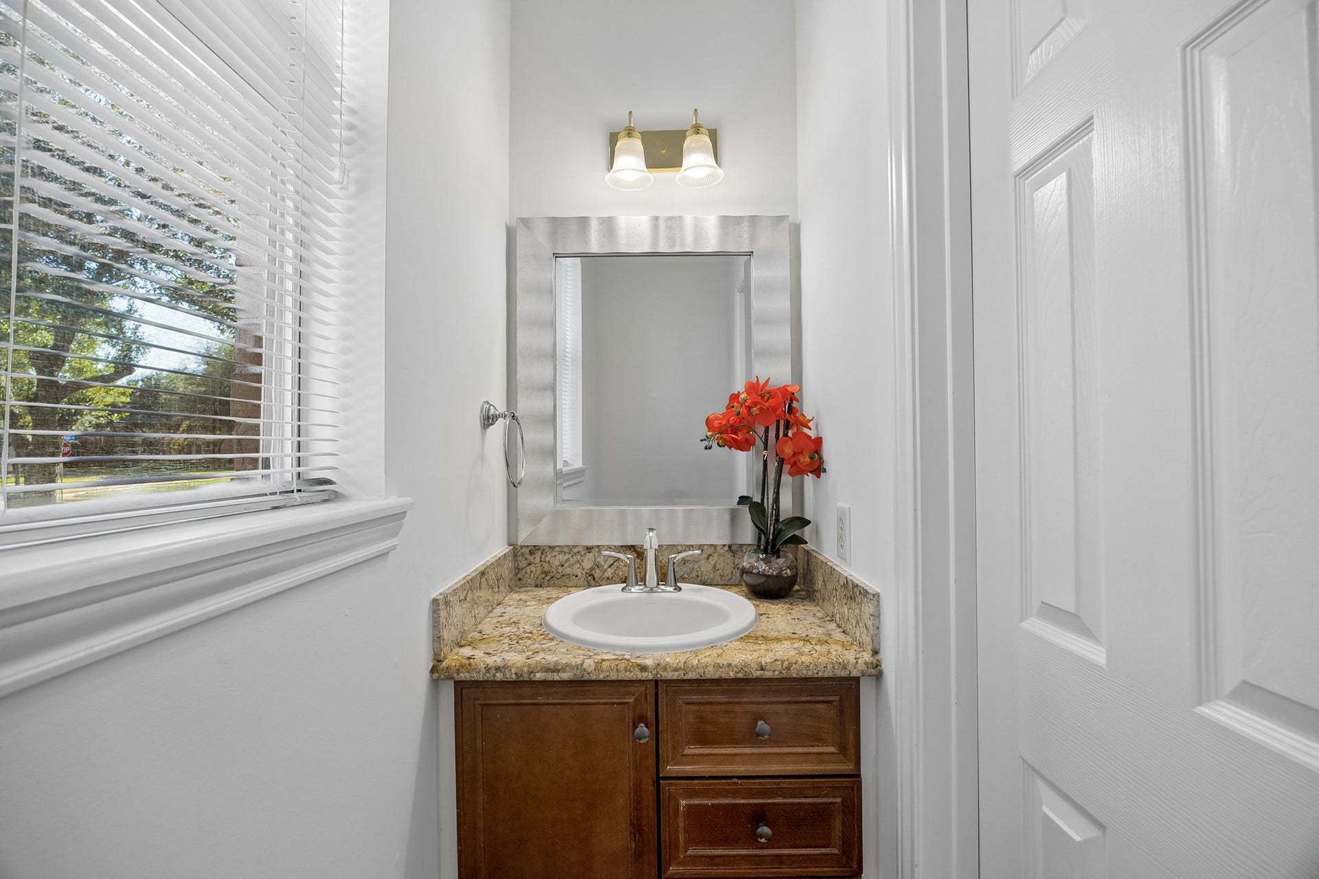 3906 Breaux Bridge Lane, Sugar Land, TX 77479 3906 Breaux Bridge Lane, Sugar Land, TX 77479