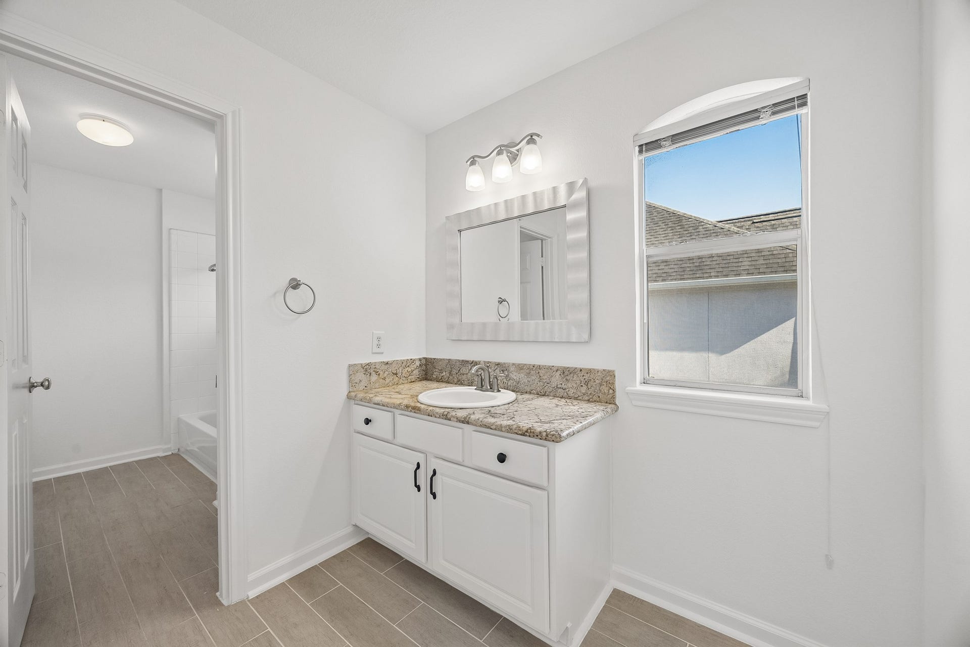 3906 Breaux Bridge Lane, Sugar Land, TX 77479 3906 Breaux Bridge Lane, Sugar Land, TX 77479