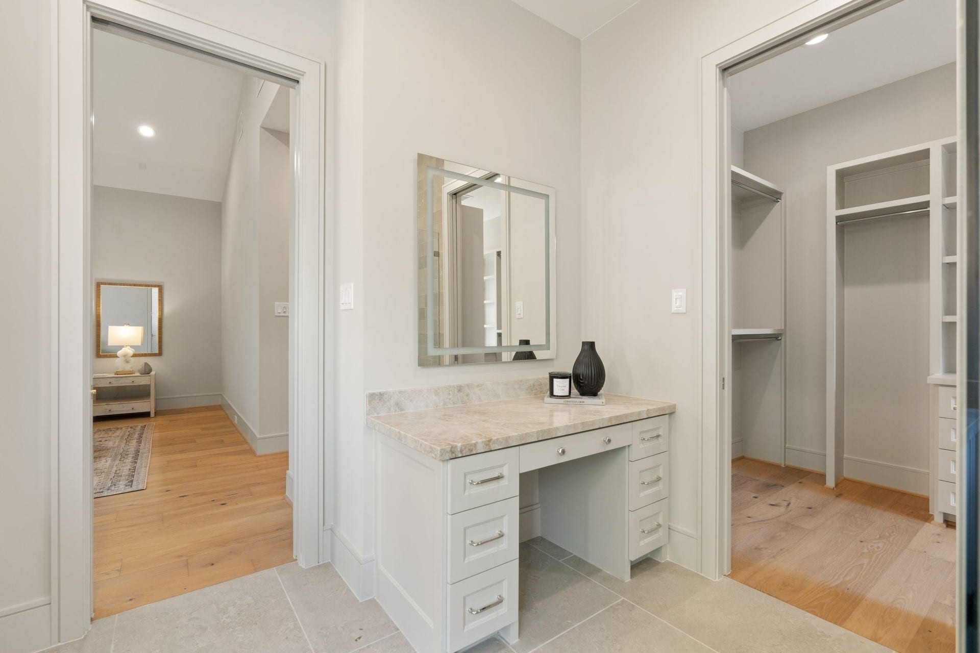 711 E 12th Street, Houston, TX 77008 A dedicated vanity with an LED mirror make everyday routines feel like a retreat.