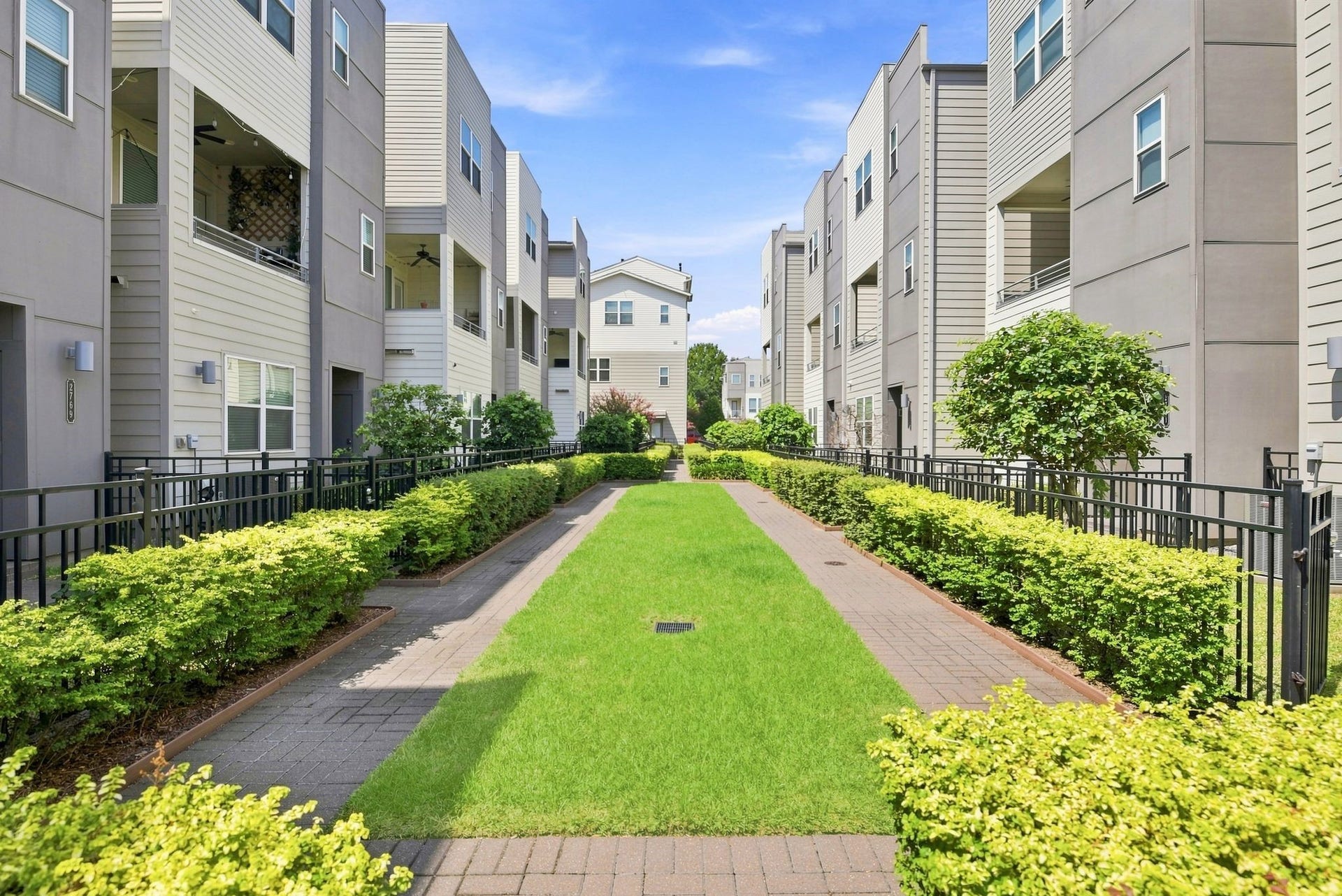 2730 Eado Edge Court, Houston, TX 77020 2730 Eado Edge Court, Houston, TX 77020