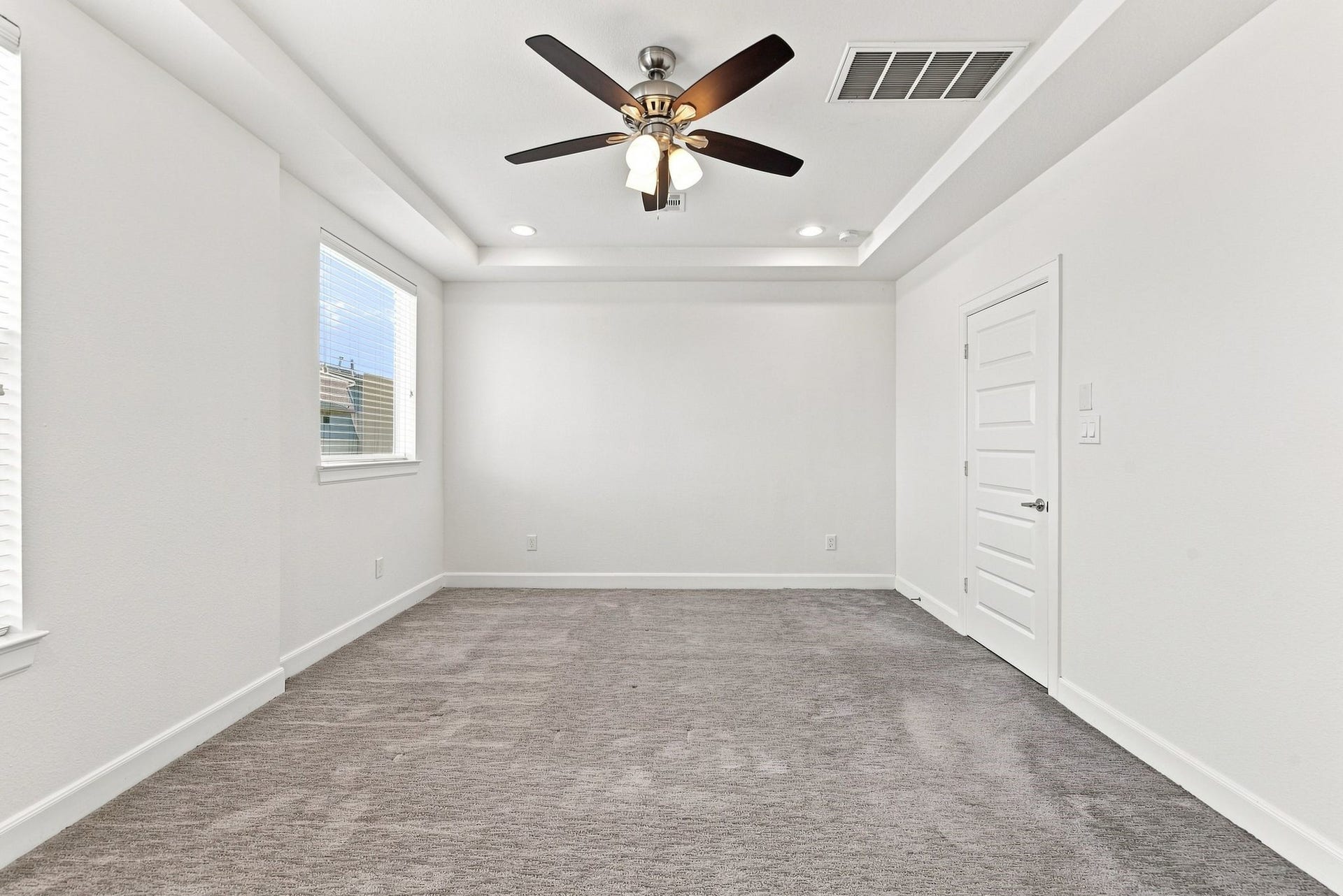 2730 Eado Edge Court, Houston, TX 77020 2730 Eado Edge Court, Houston, TX 77020