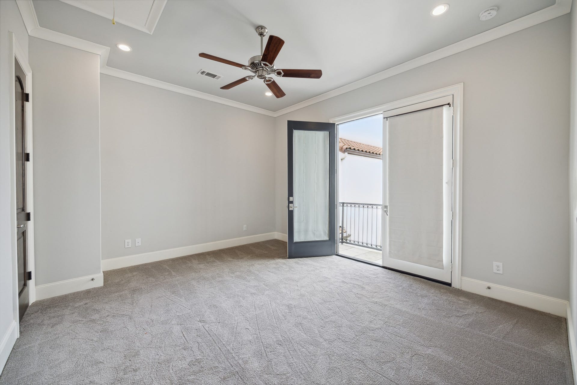 114 Calle Catalina Place, Houston, TX 77007 114 Calle Catalina Place, Houston, TX 77007