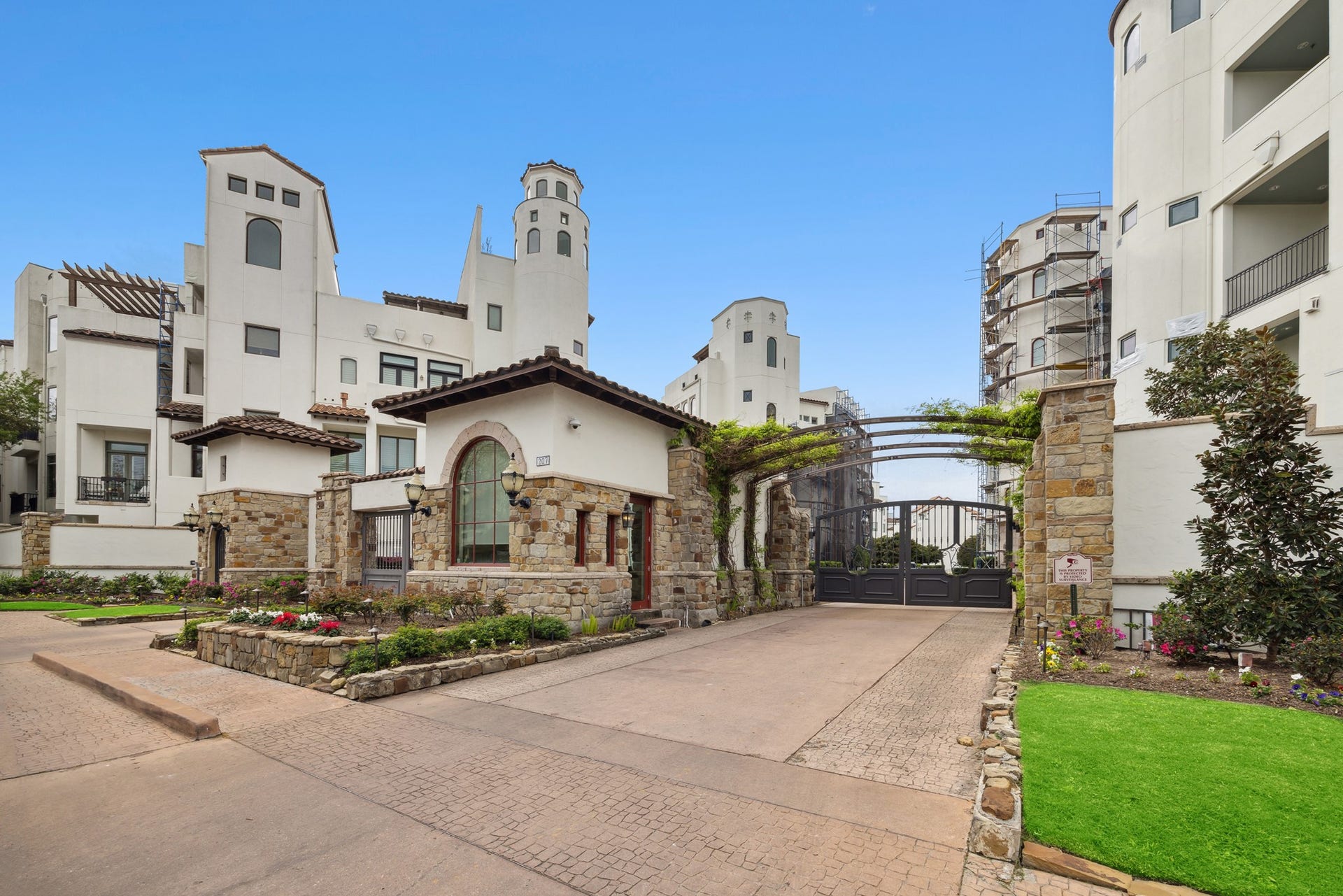 114 Calle Catalina Place, Houston, TX 77007 114 Calle Catalina Place, Houston, TX 77007