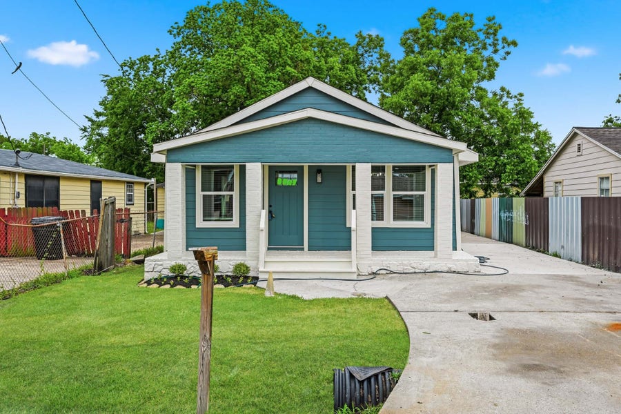 Property photo for 7946 Fowlie Street, Houston, TX