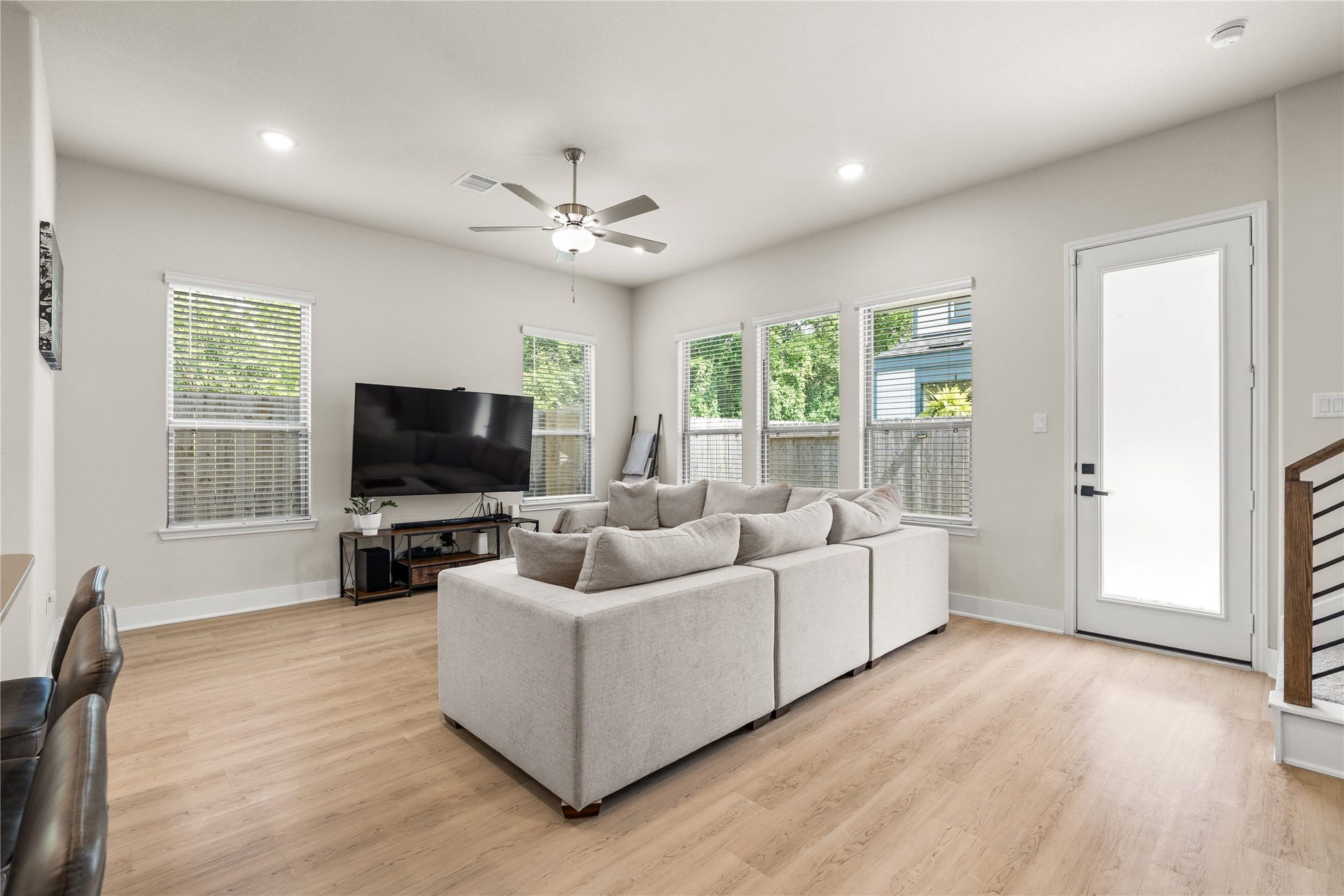 4001 Baja Lane, Houston, TX 77045 Positioned on a corner lot, the home benefits from additional windows and abundant natural light, creating a living space that feels bright, open, and inviting throughout the day.
