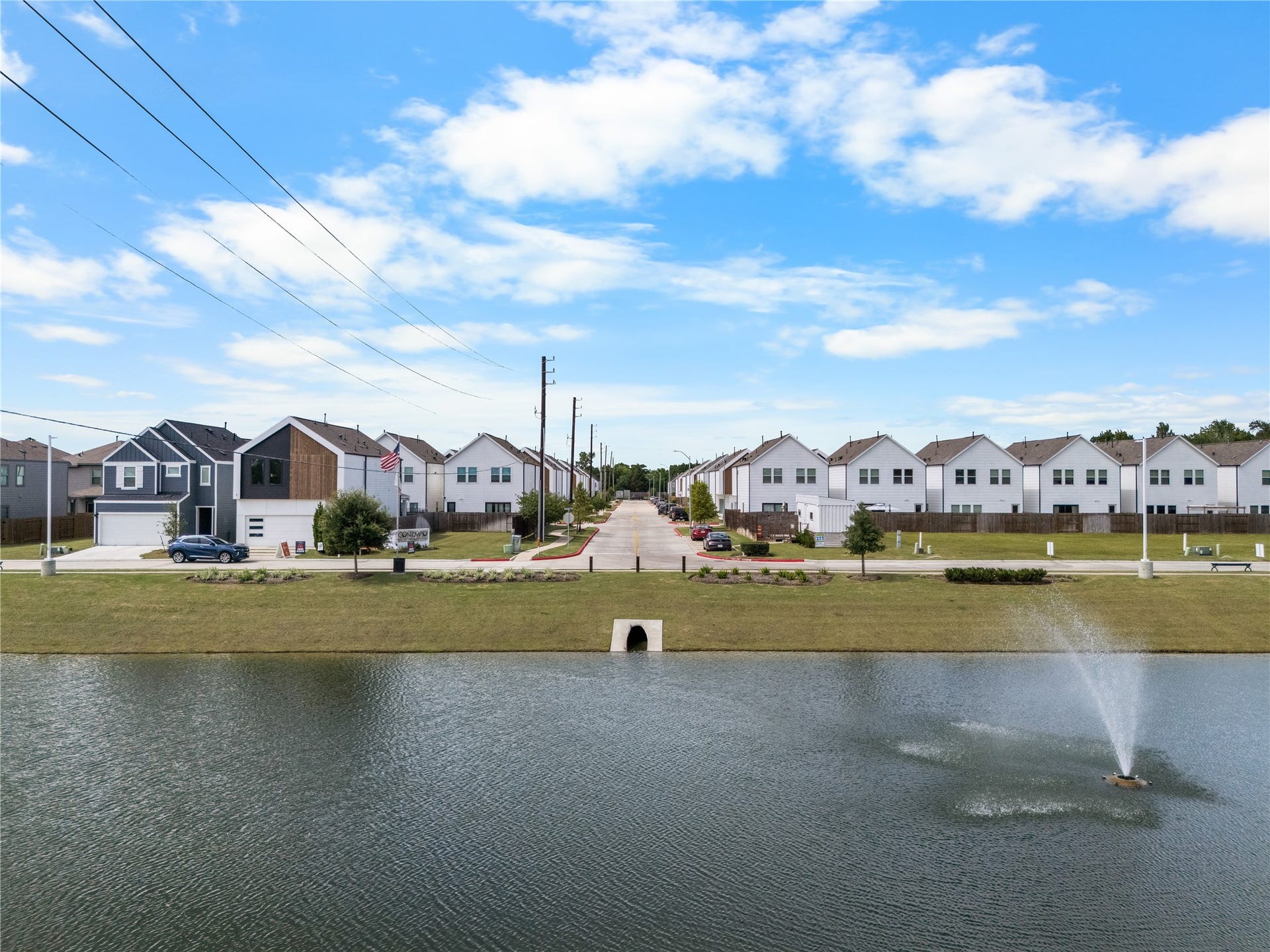 4001 Baja Lane, Houston, TX 77045 Centered around a scenic lake and thoughtfully maintained green spaces, Antigua offers a welcoming neighborhood atmosphere just beyond the gates.