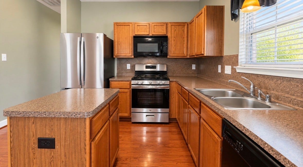 1617 Palcio Real Drive, Houston, TX 77047 1617 Palcio Real Drive, Houston, TX 77047