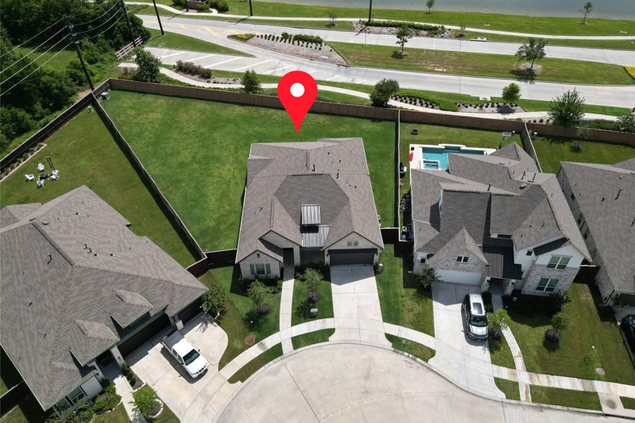 Property photo for 9203 Lacebark Lane, Manvel, TX
