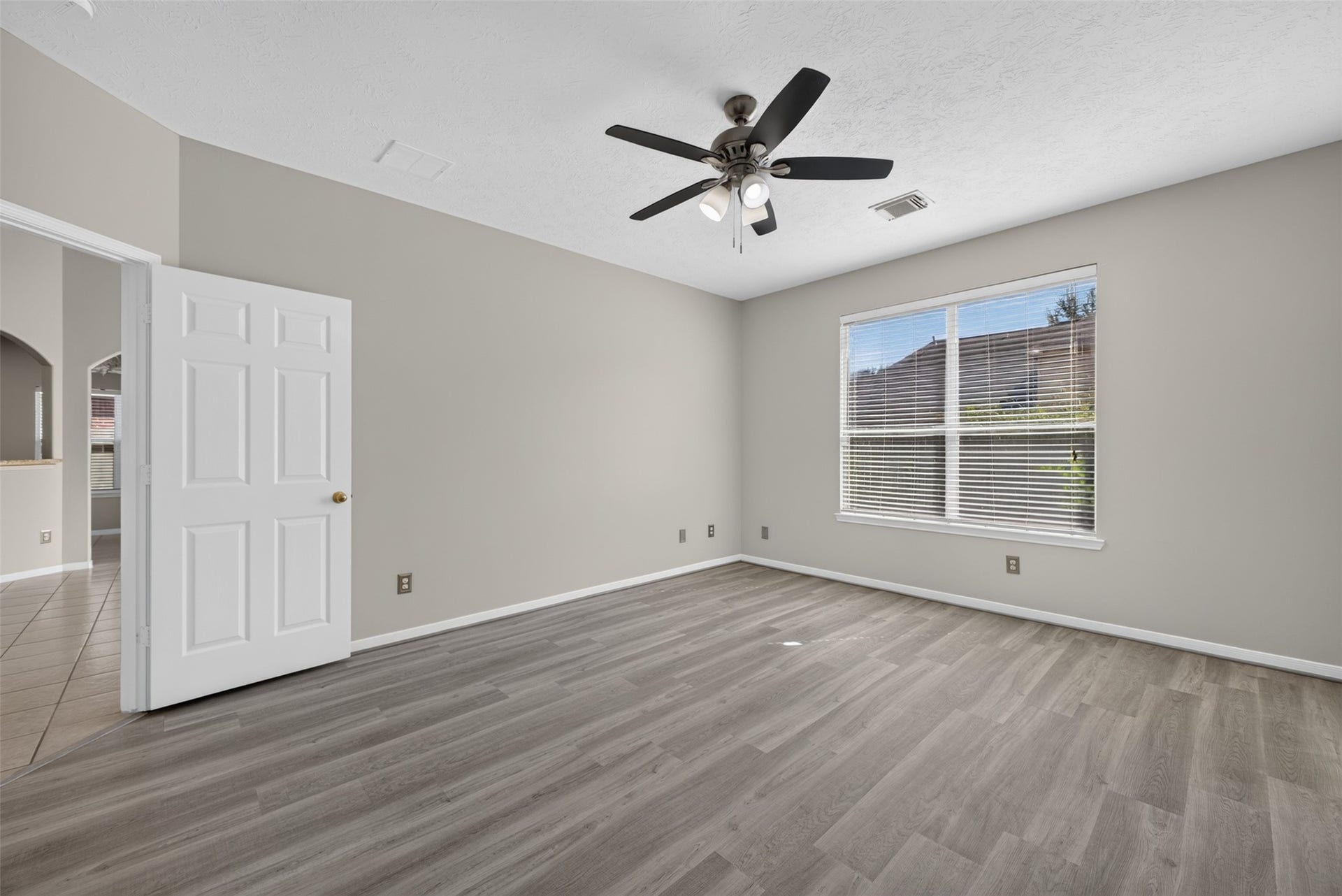 1011 Jasons Bend Drive, Sugar Land, TX 77479 Primary Bedroom
