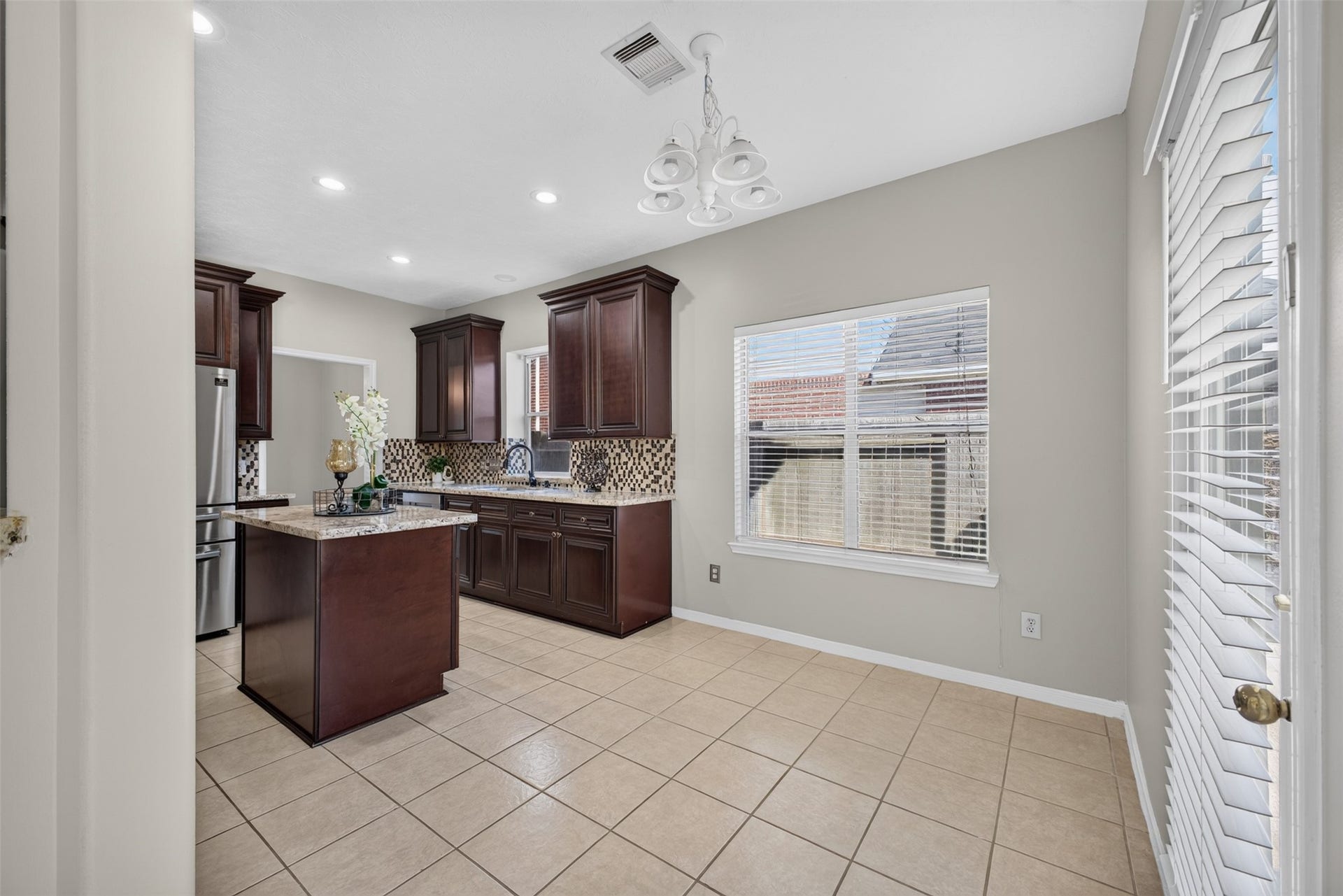 1011 Jasons Bend Drive, Sugar Land, TX 77479 1011 Jasons Bend Drive, Sugar Land, TX 77479