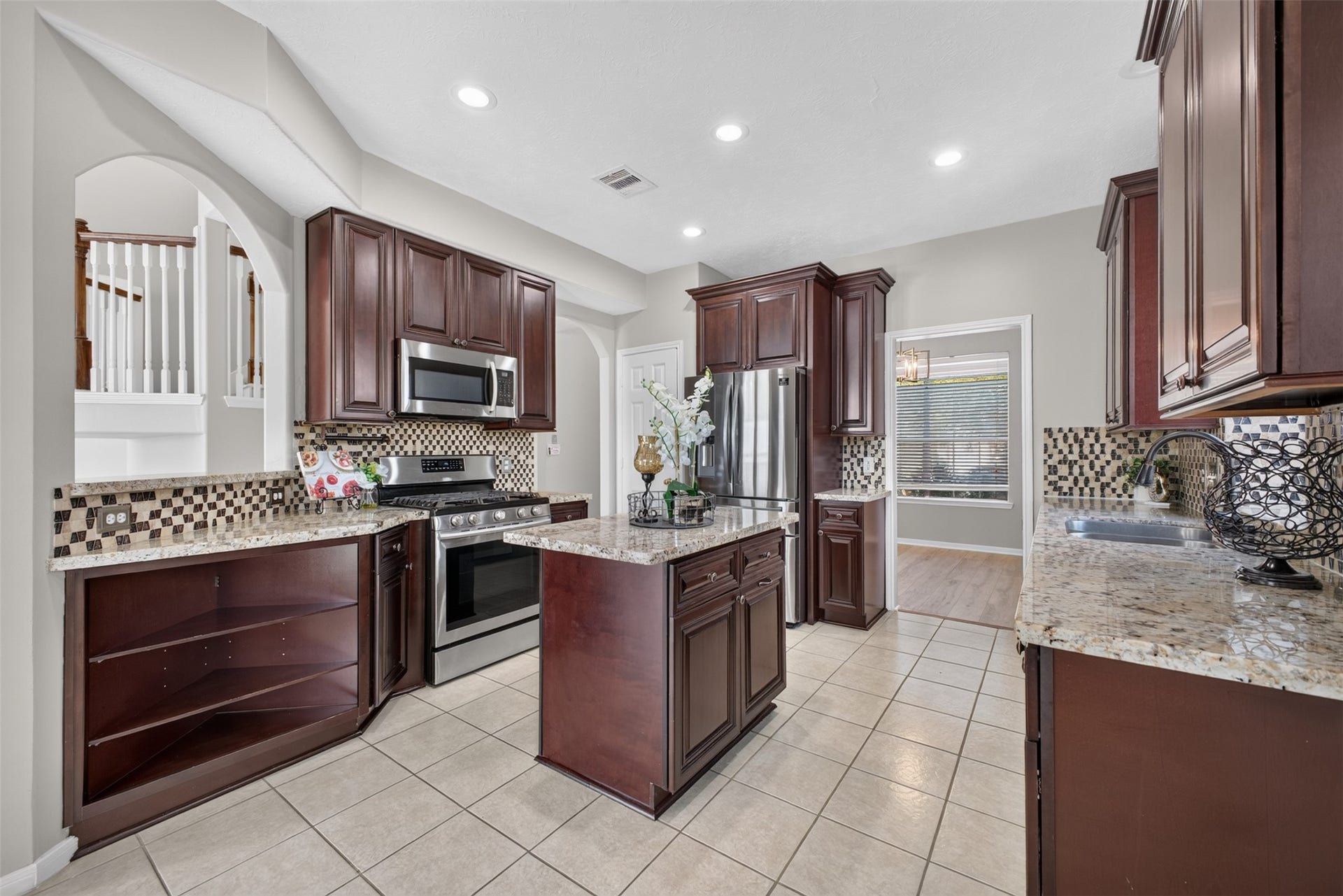 1011 Jasons Bend Drive, Sugar Land, TX 77479 1011 Jasons Bend Drive, Sugar Land, TX 77479