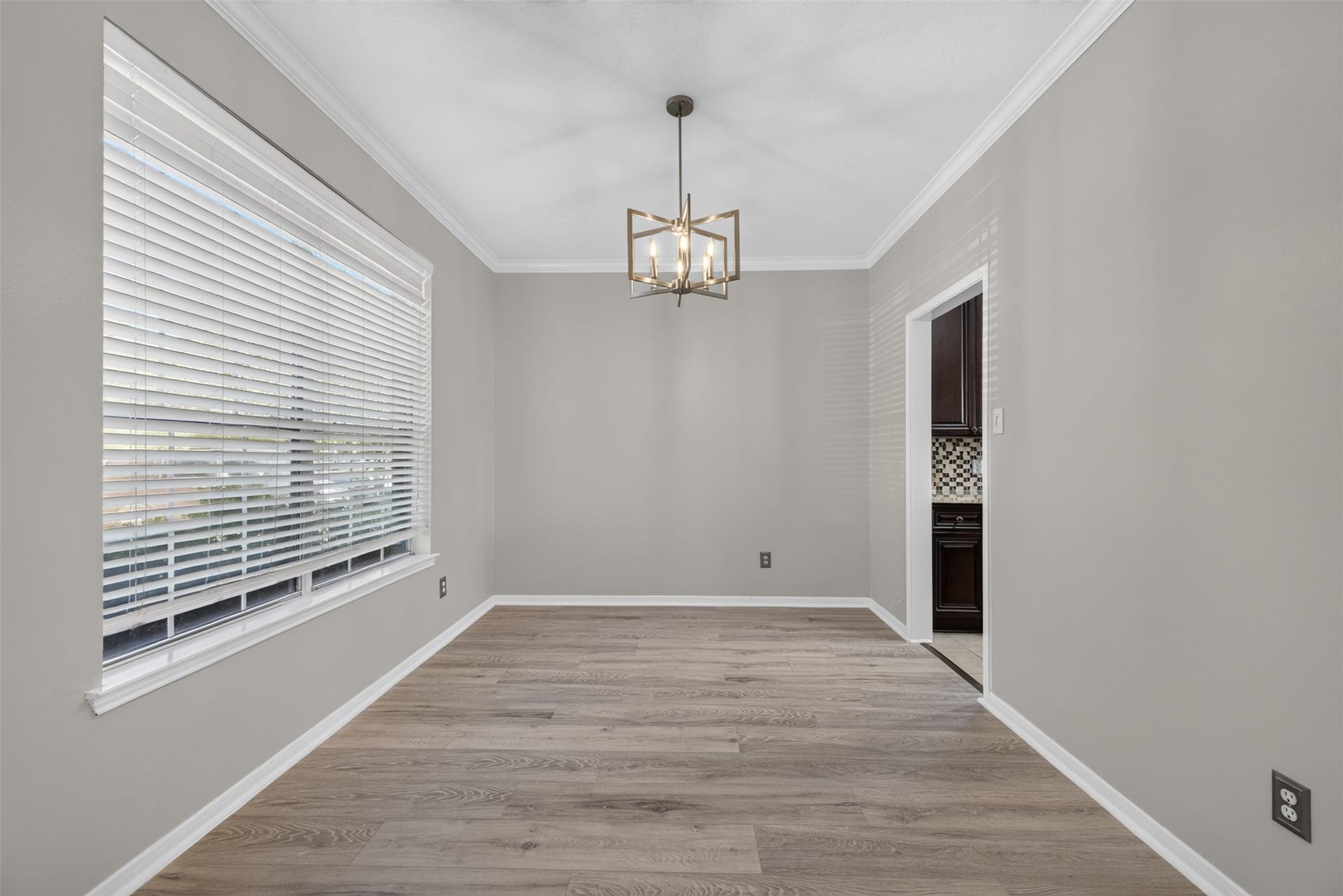 1011 Jasons Bend Drive, Sugar Land, TX 77479 1011 Jasons Bend Drive, Sugar Land, TX 77479