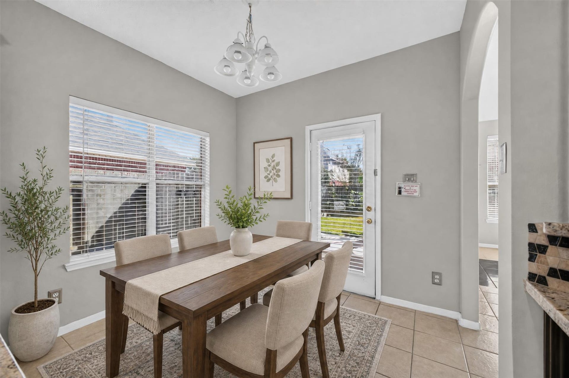 1011 Jasons Bend Drive, Sugar Land, TX 77479 Formal Dining-Virtual Staging