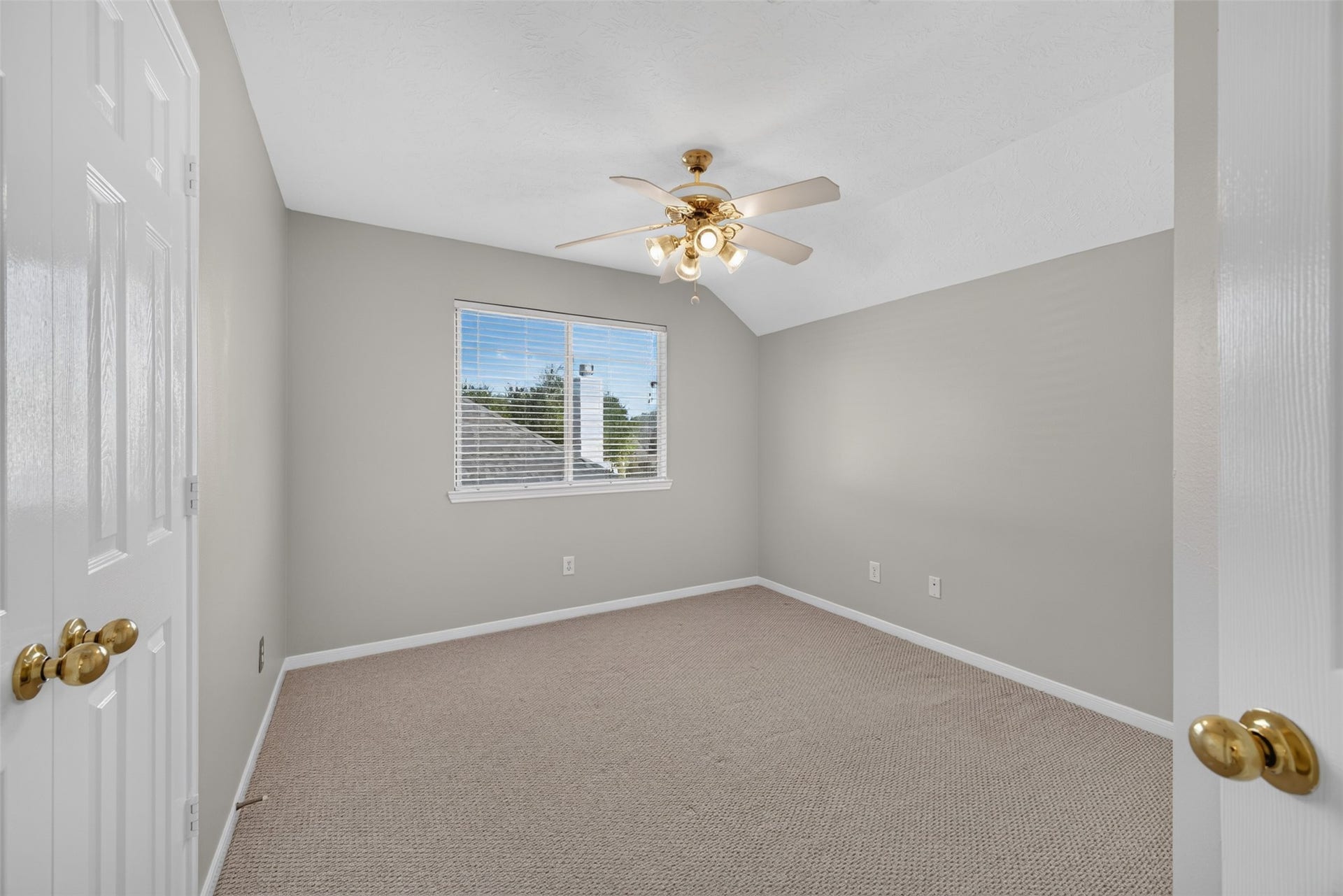 1011 Jasons Bend Drive, Sugar Land, TX 77479 1011 Jasons Bend Drive, Sugar Land, TX 77479