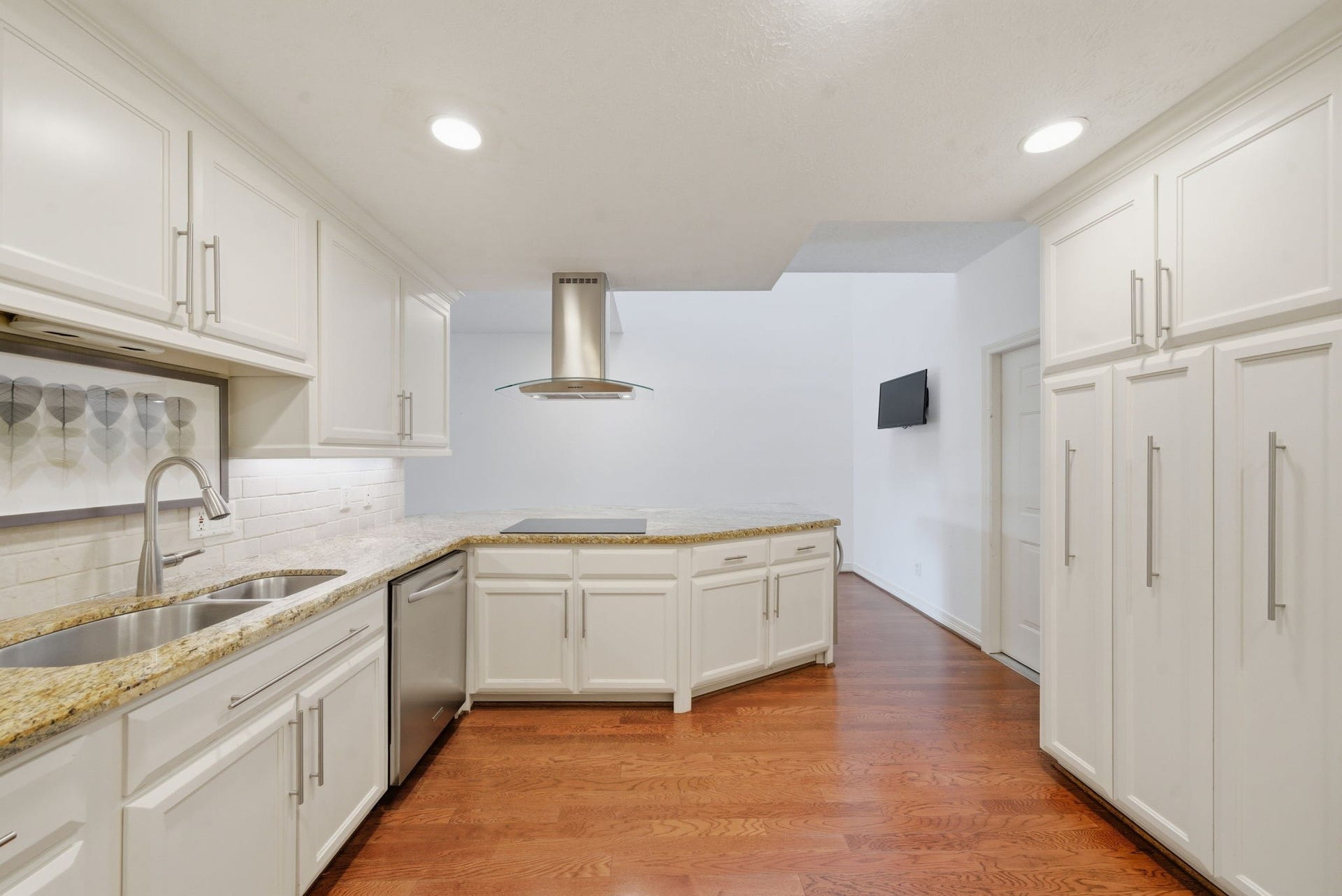 2220 Bering Drive, #34, Houston, TX 77057 KITCHEN