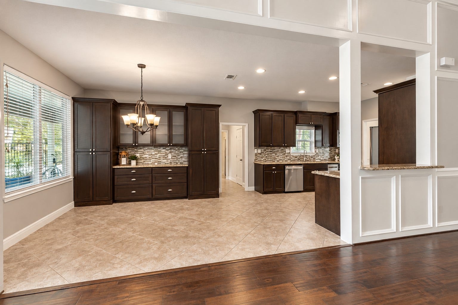 2713 N Logrun Circle, Spring, TX 77380 Unstaged. These spaces are an entertainer's dream! Imagine family and friends filling the home as you welcome them for the holidays this year.