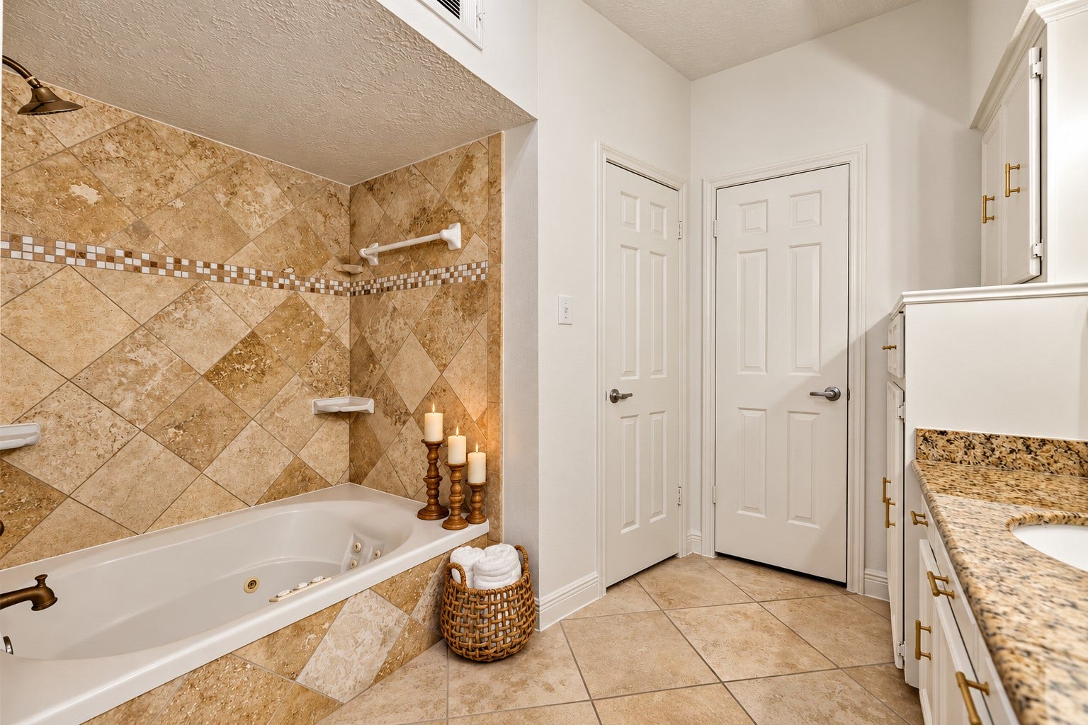 2713 N Logrun Circle, Spring, TX 77380 A soaking tub with custom tile surround brings a spa-like feel to the Primary Bath, while dual closets provide separate, generous storage.