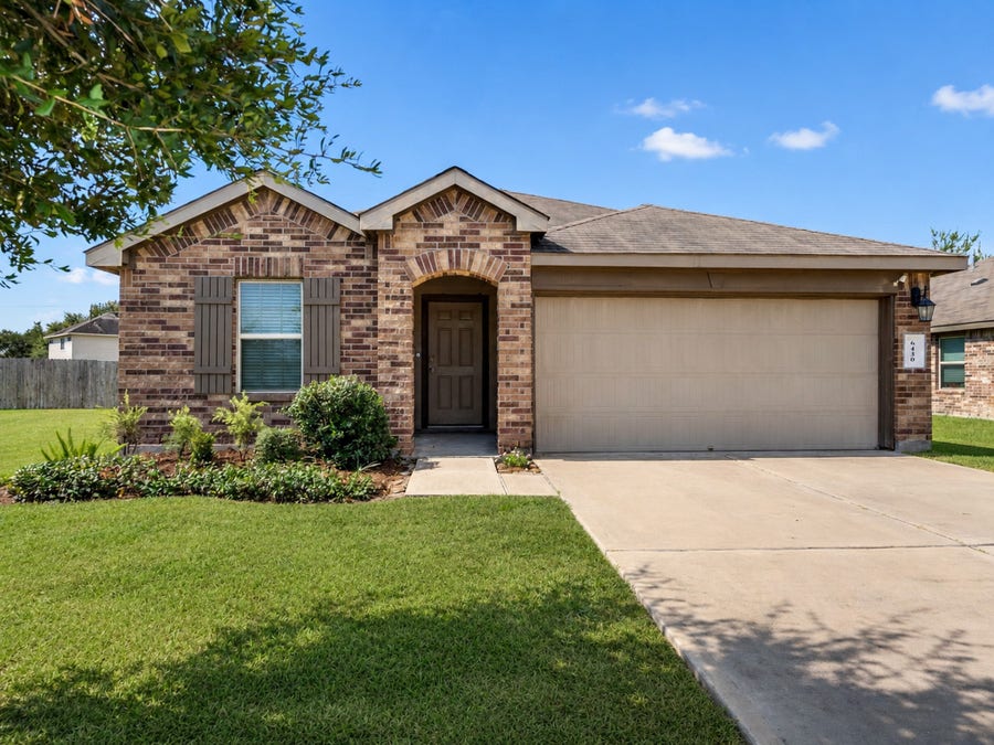 Property photo for 6430 Indigo Cliff Drive, Rosenberg, TX