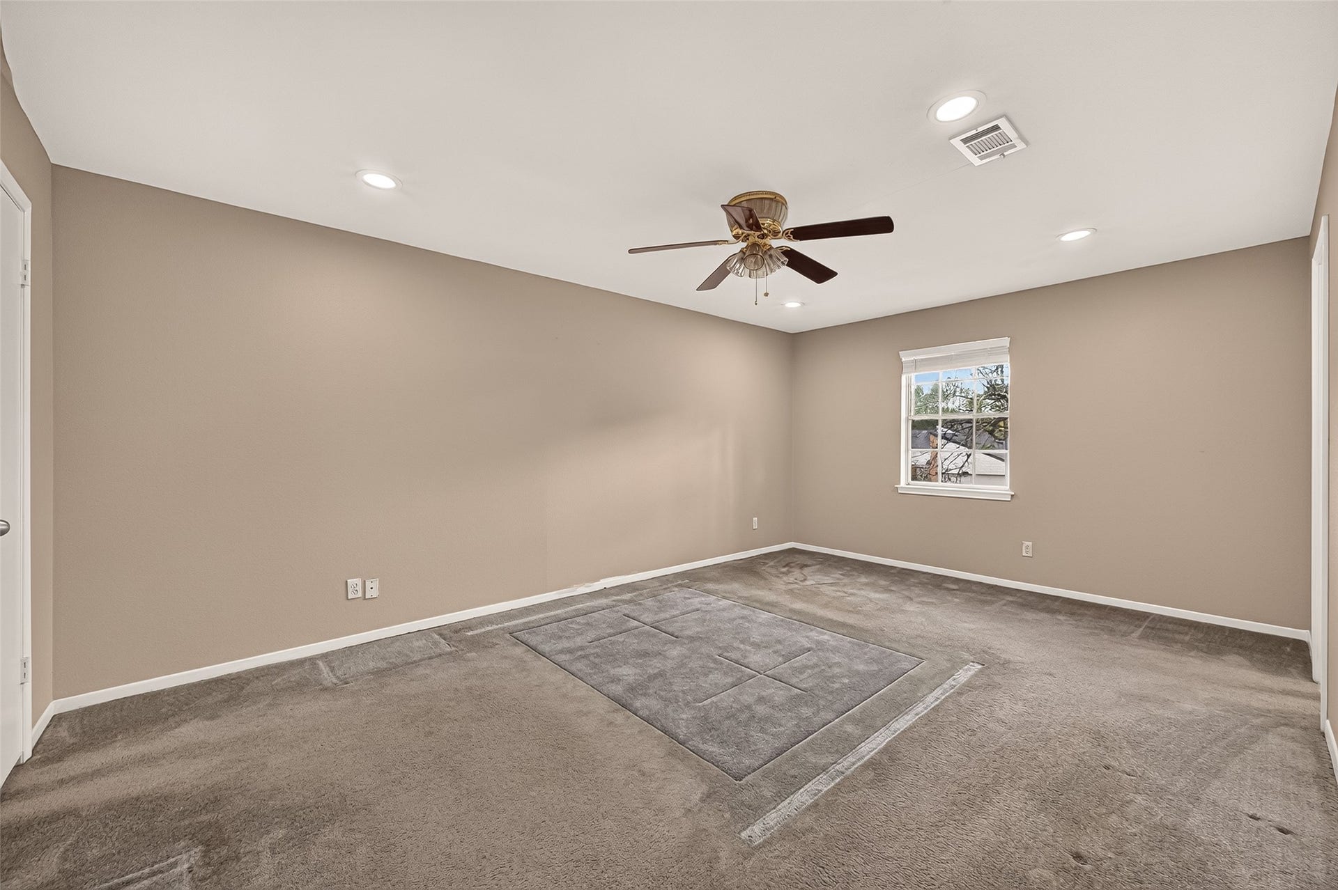 15807 PARKSLEY, Houston, TX 77059