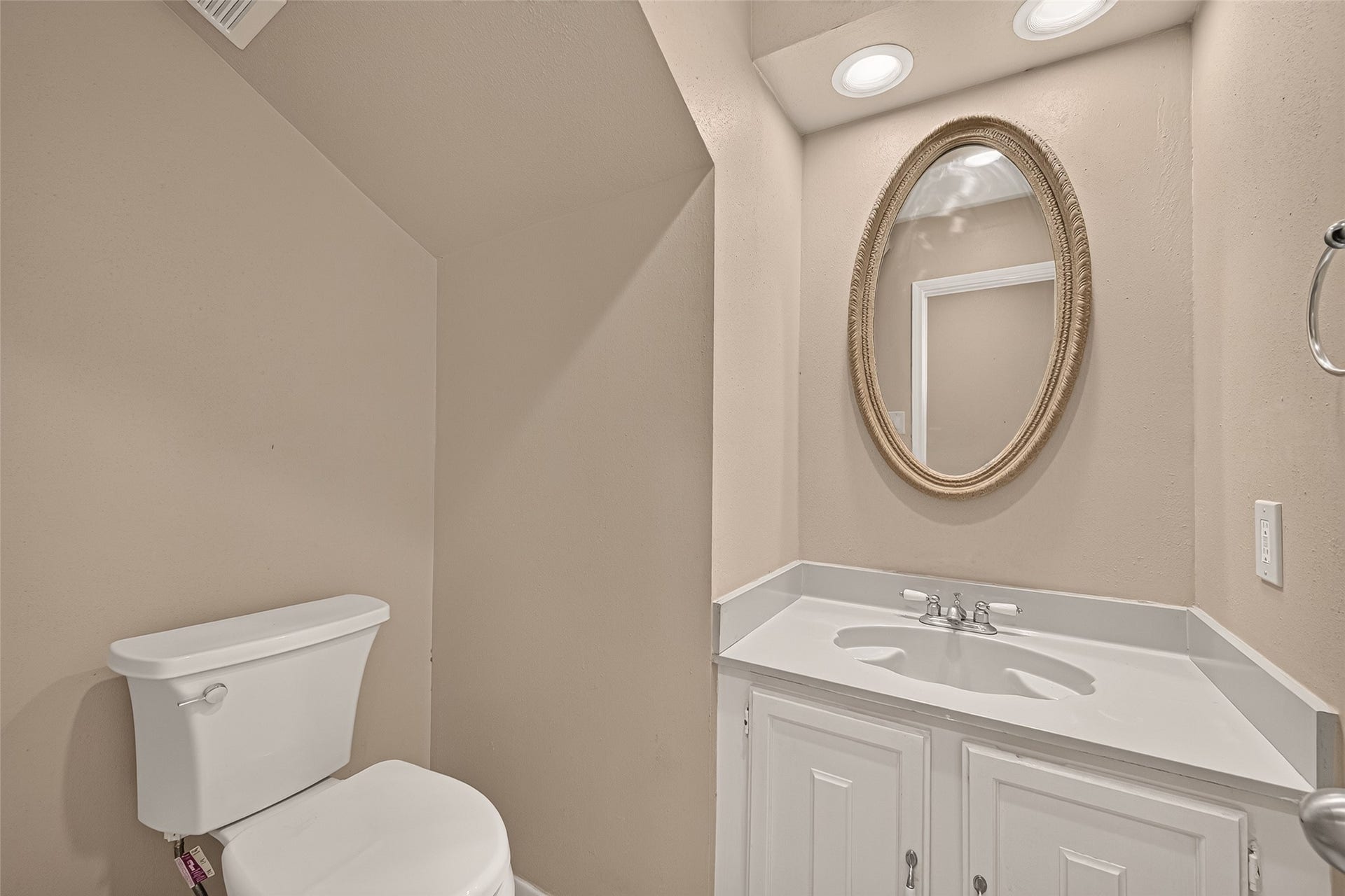 15807 PARKSLEY, Houston, TX 77059
