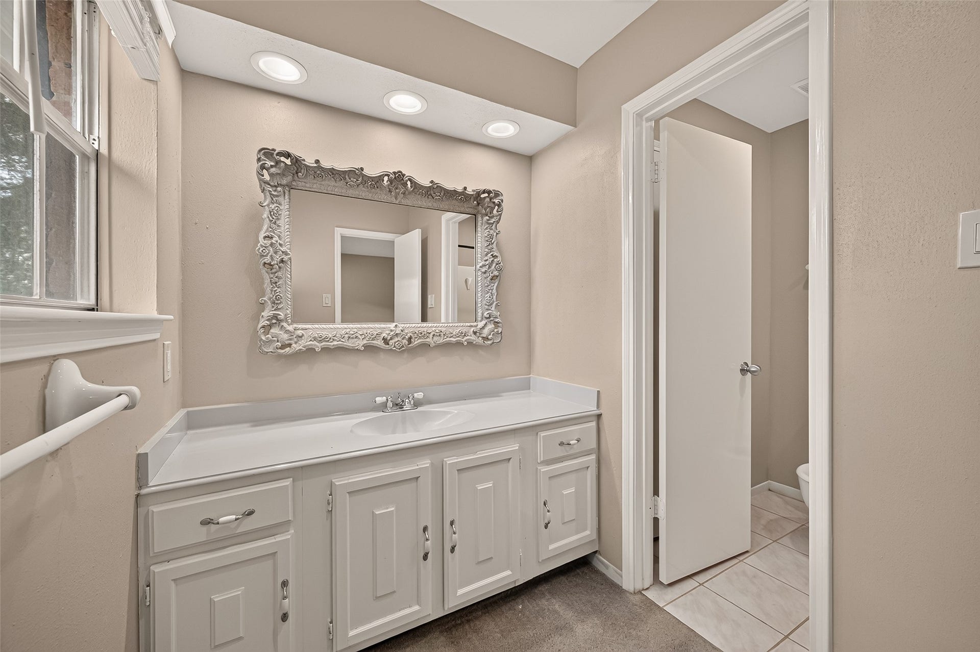 15807 PARKSLEY, Houston, TX 77059