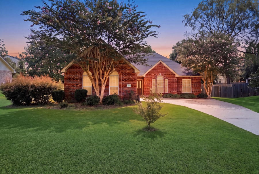 Property photo for 3504 Oak Landing, Conroe, TX