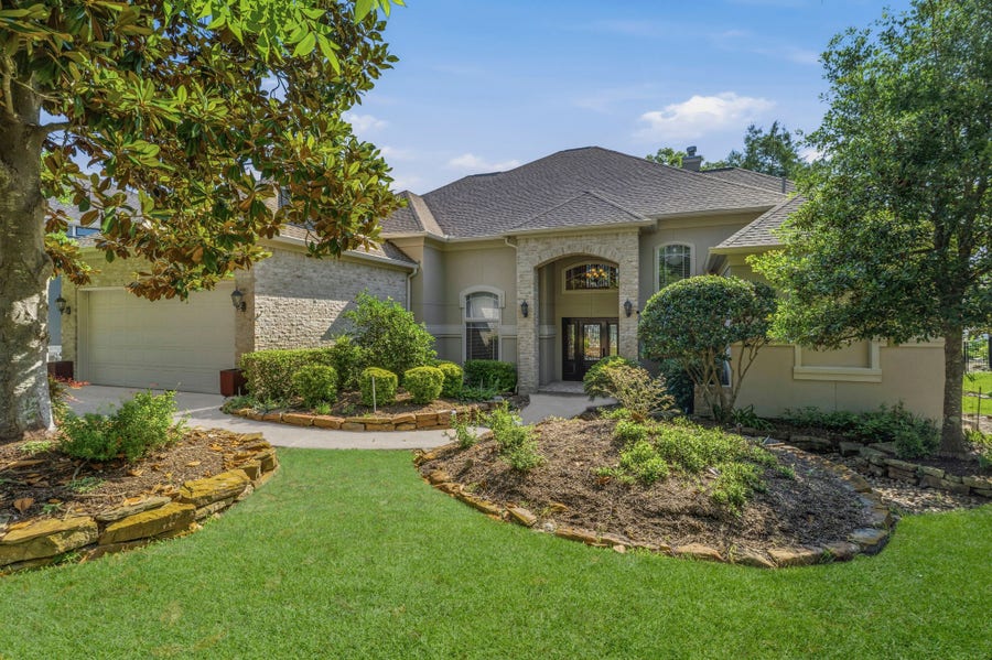 Property photo for 18823 W Cool Breeze Lane, Montgomery, TX