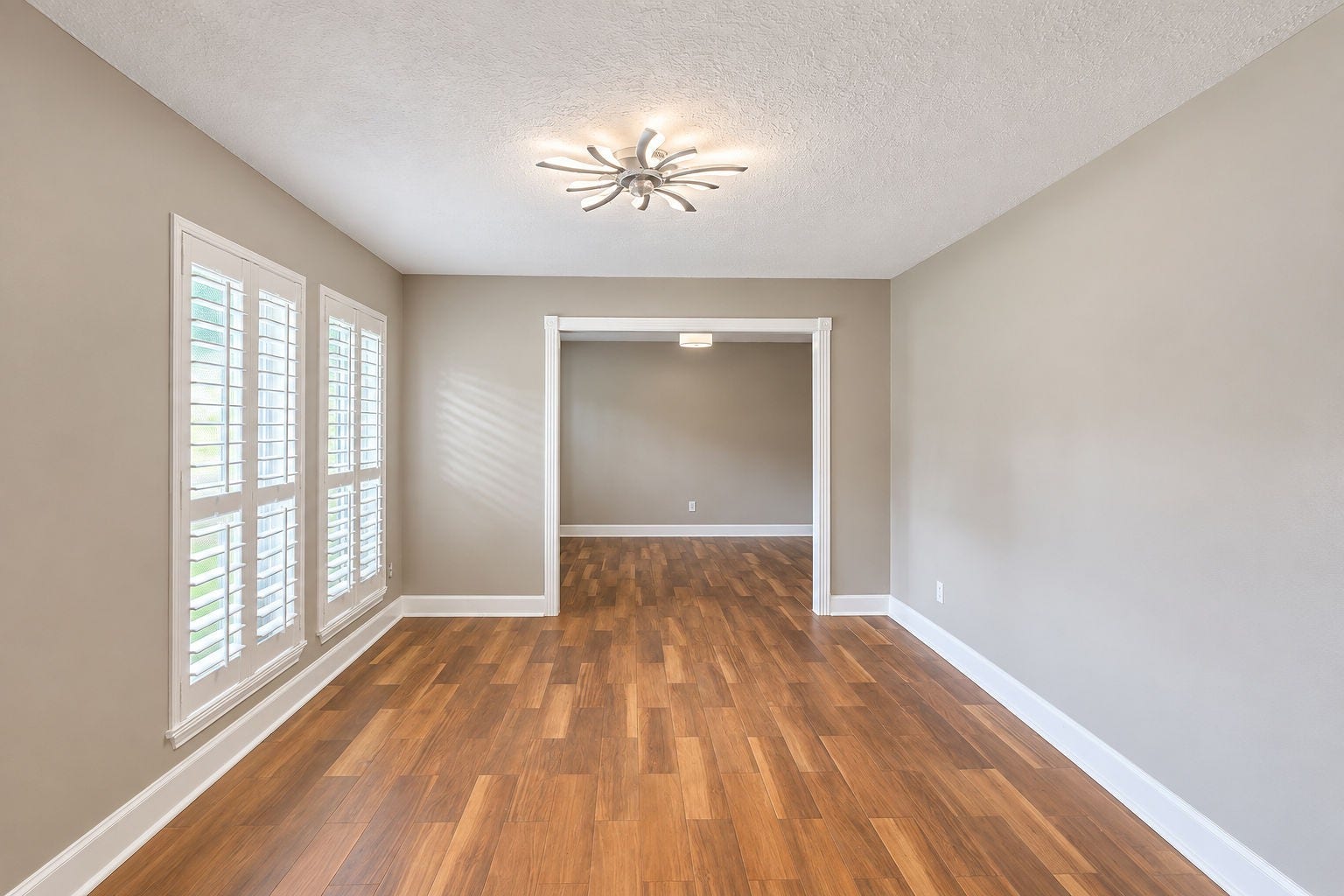 7411 Bairnsdale Lane, Houston, TX 77070
