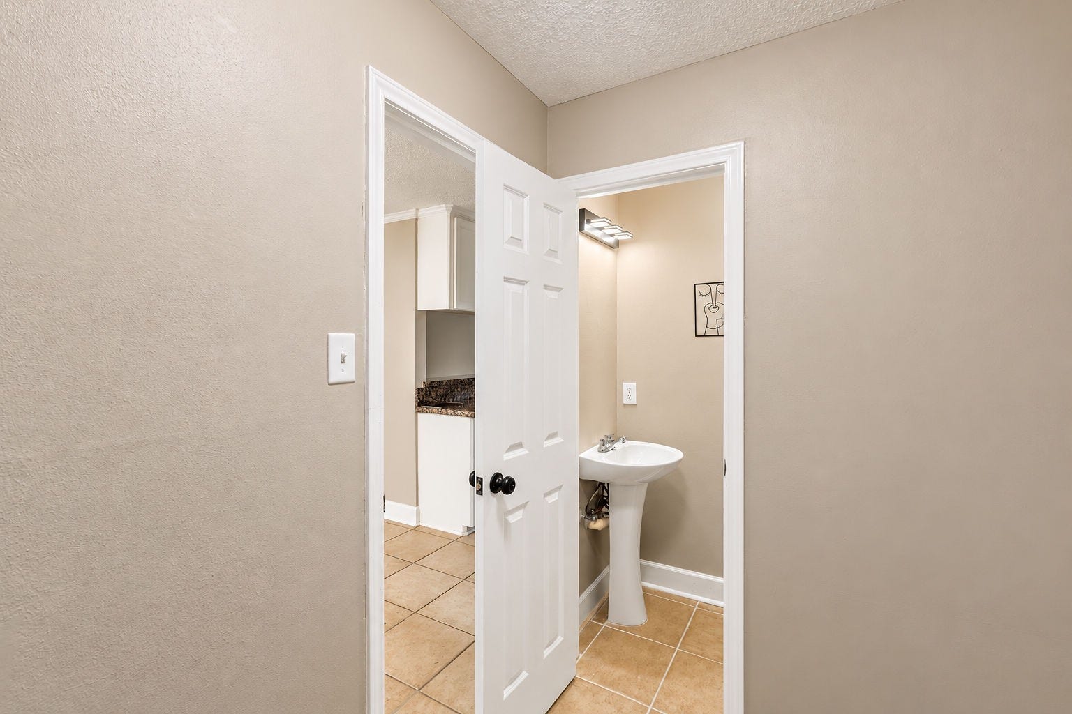 7411 Bairnsdale Lane, Houston, TX 77070