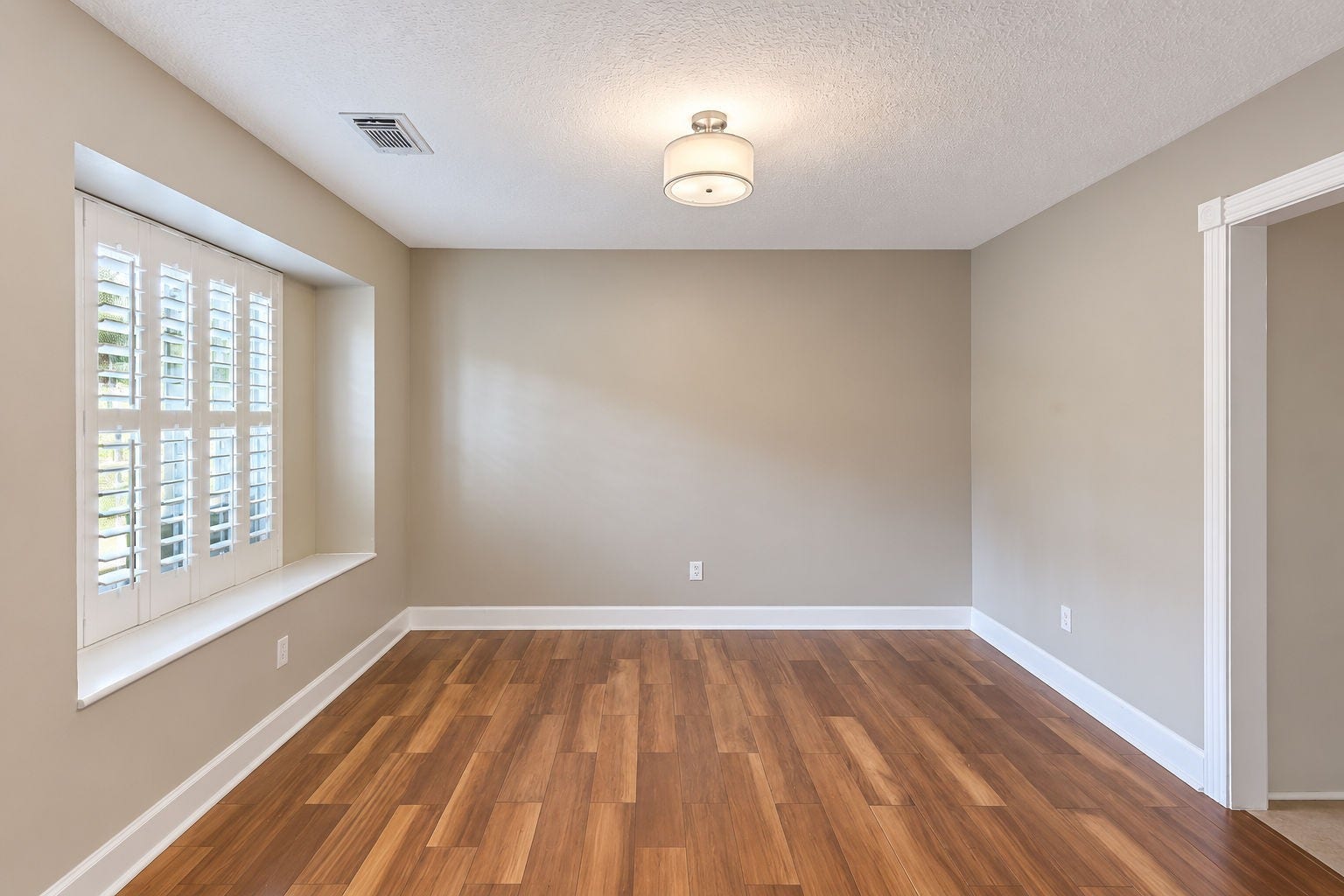 7411 Bairnsdale Lane, Houston, TX 77070