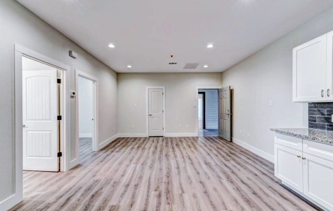 2906 Berry Road, #6, Houston, TX 77093 2906 Berry Road, #6, Houston, TX 77093