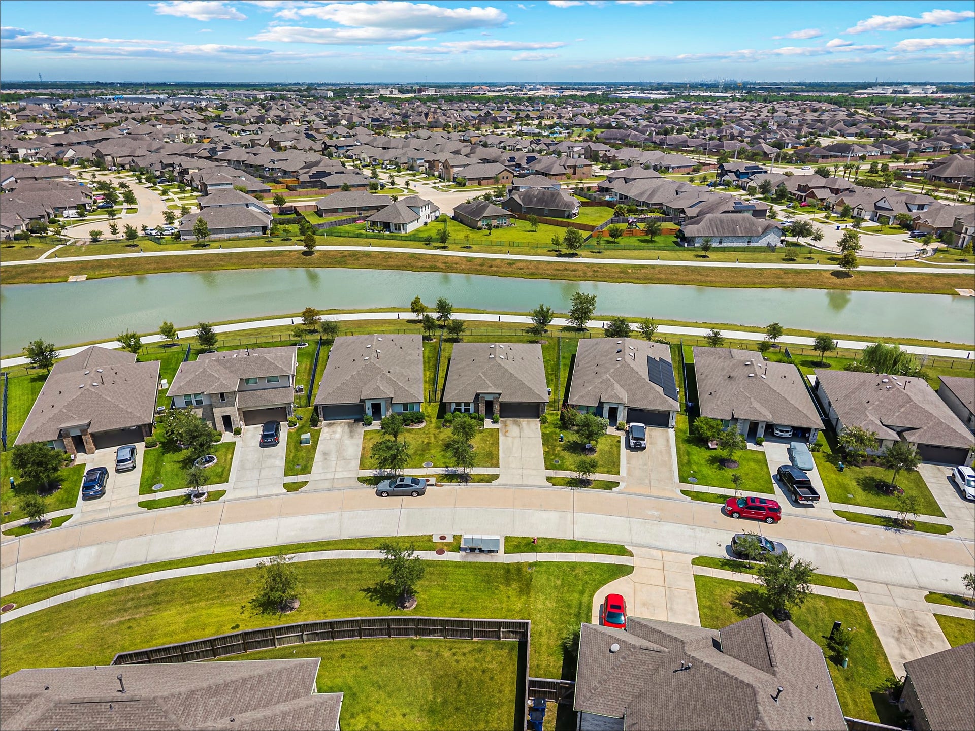 2630 Vanilla Sky Lane, Texas City, TX 77568 2630 Vanilla Sky Lane, Texas City, TX 77568