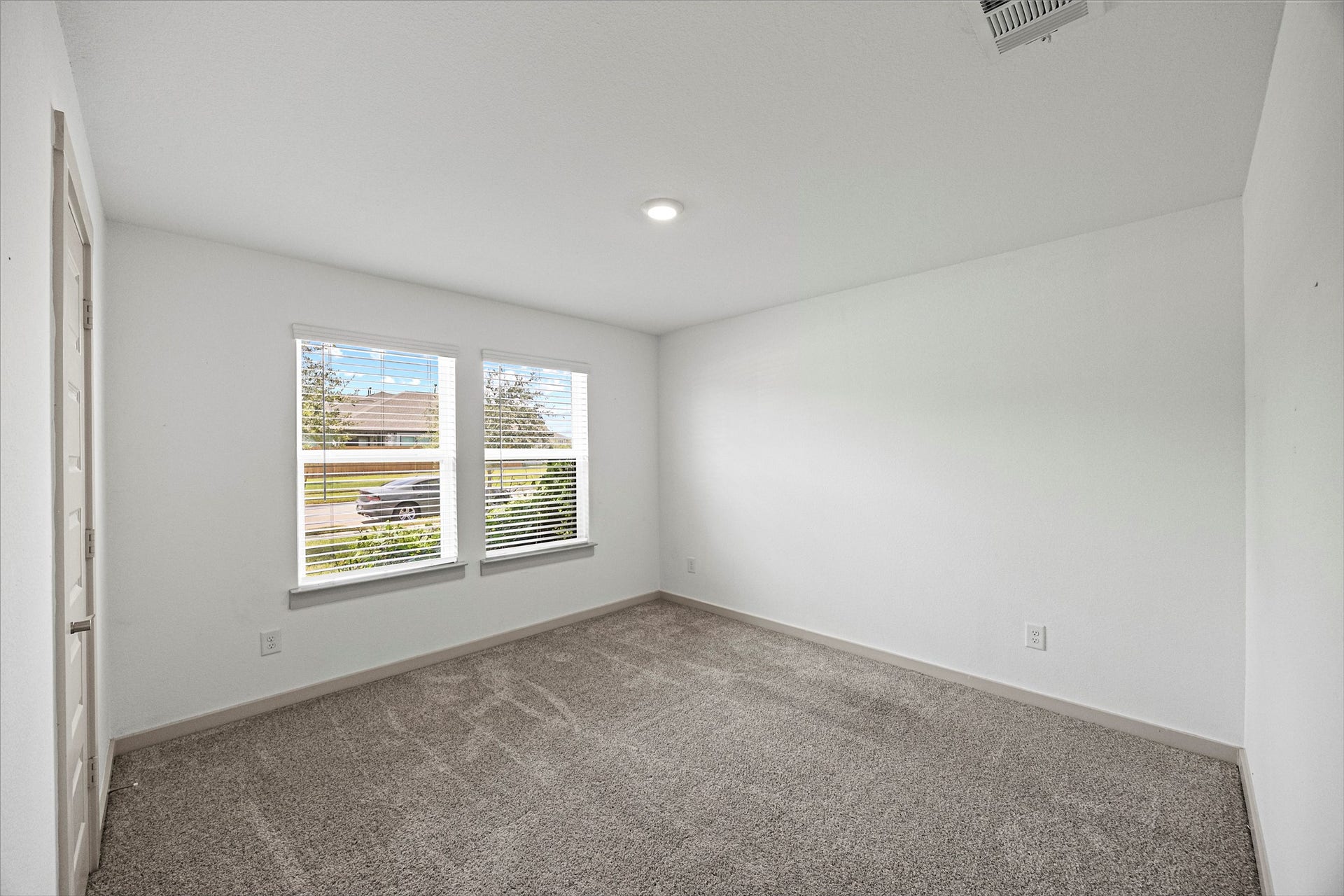 2630 Vanilla Sky Lane, Texas City, TX 77568 Primary bedroom