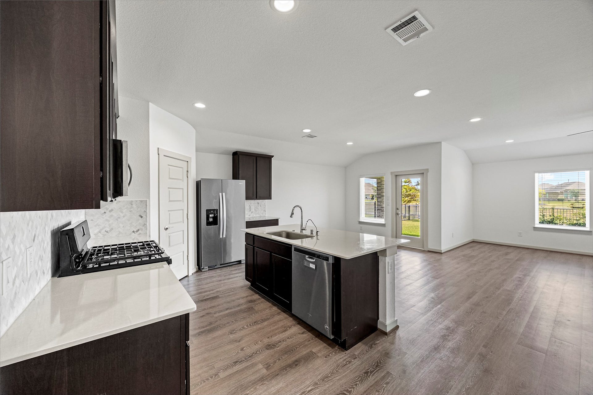 2630 Vanilla Sky Lane, Texas City, TX 77568 2630 Vanilla Sky Lane, Texas City, TX 77568