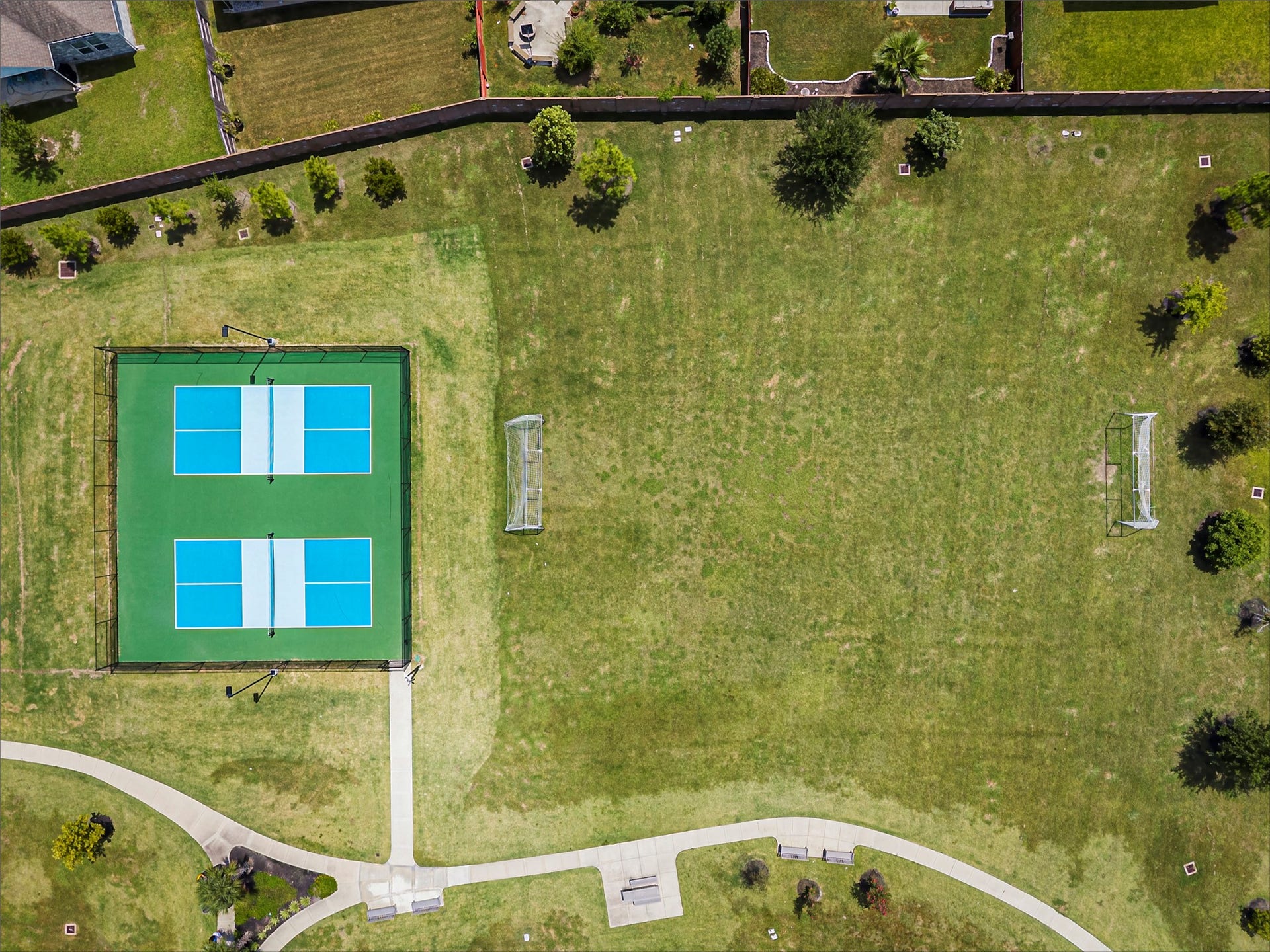 2630 Vanilla Sky Lane, Texas City, TX 77568 pickle ball courts and soccer fiels
